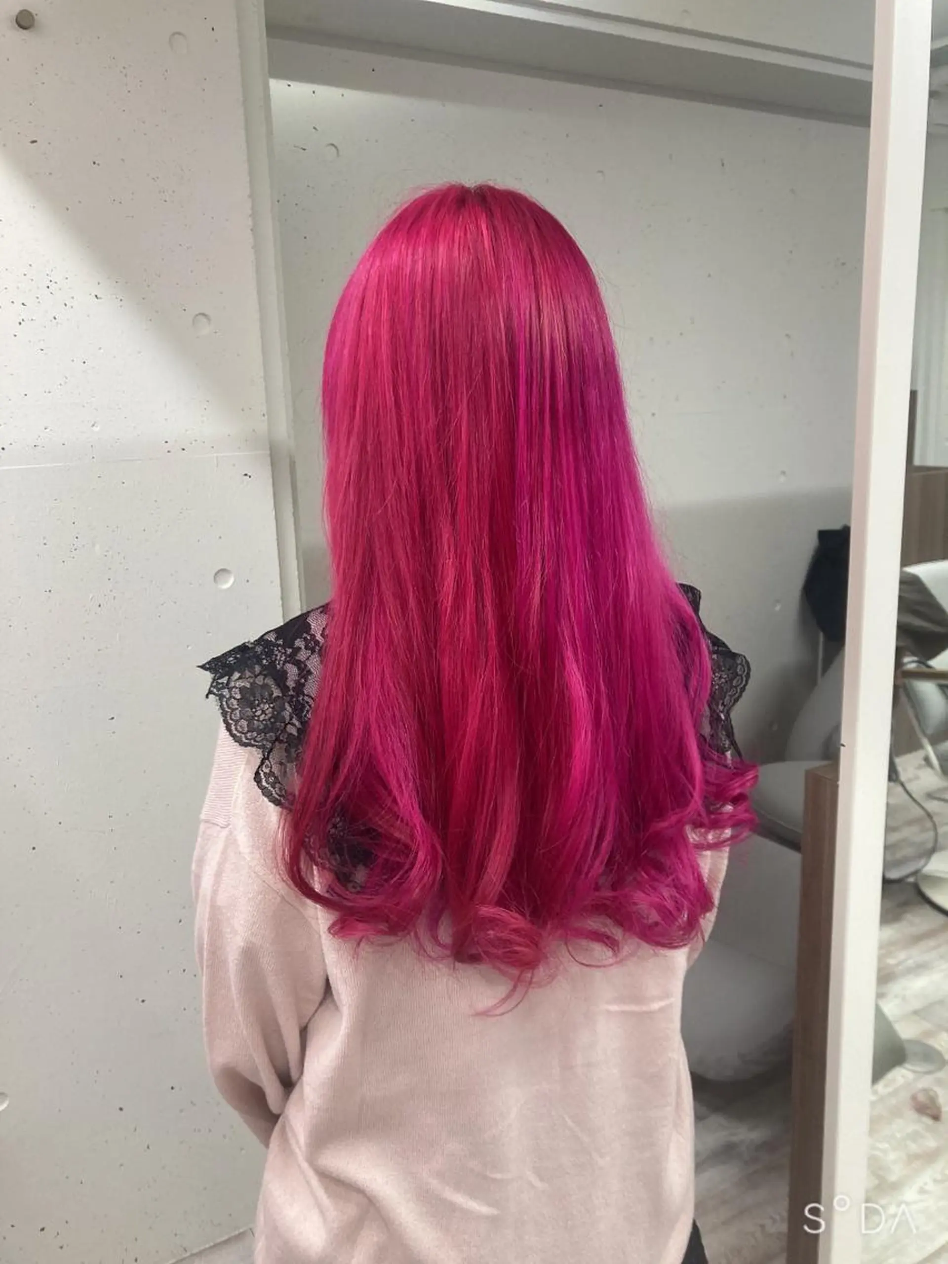 ロング カラー ピンクカラー カット ヘアカラー トリートメント ミルミー美容室所属・🦄💒💓齎藤 七海子🦄💒💓のマツエク・マツパデザイン