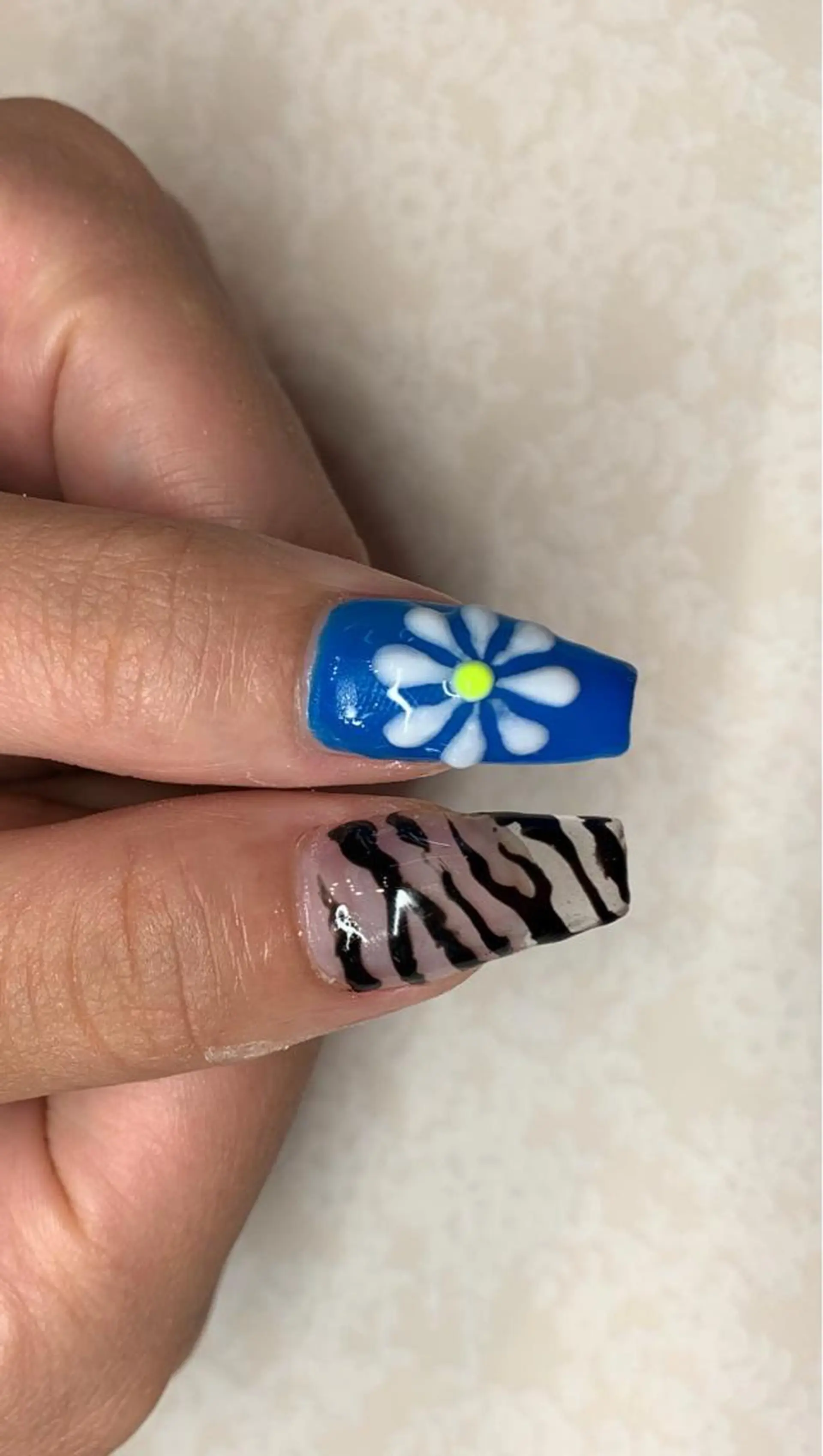 ネイル アニマル柄 クリアネイル ラメ(グリッター) ぷっくりネイル スカルプネイル x.1.0.nail ♡Cのネイルデザイン