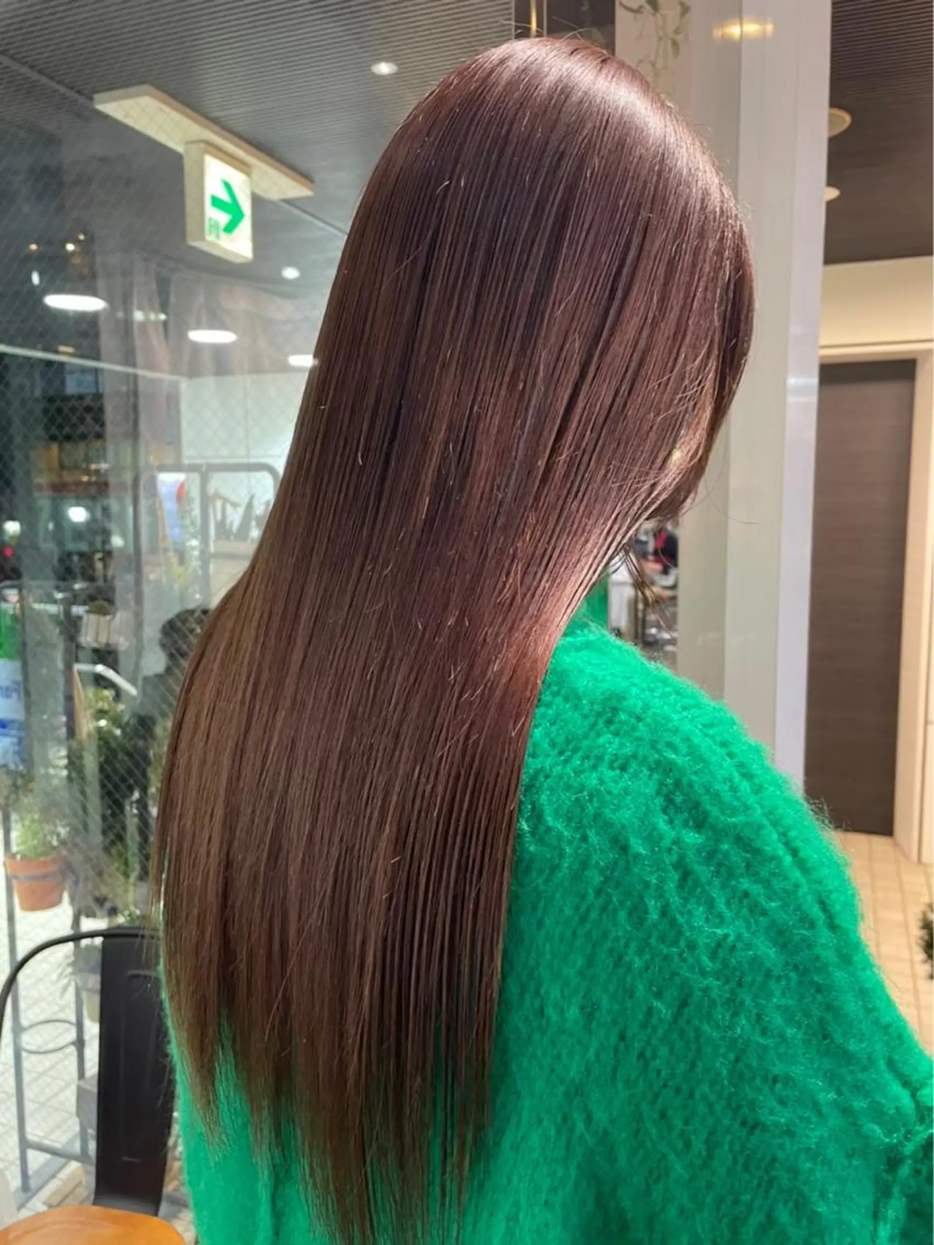 ロング カラー ベージュカラー 黒髪 ブリーチ ブルーカラー ブルーブラック ヘアカラー 酸性ストレート 🤍🎀honokaのヘアスタイル