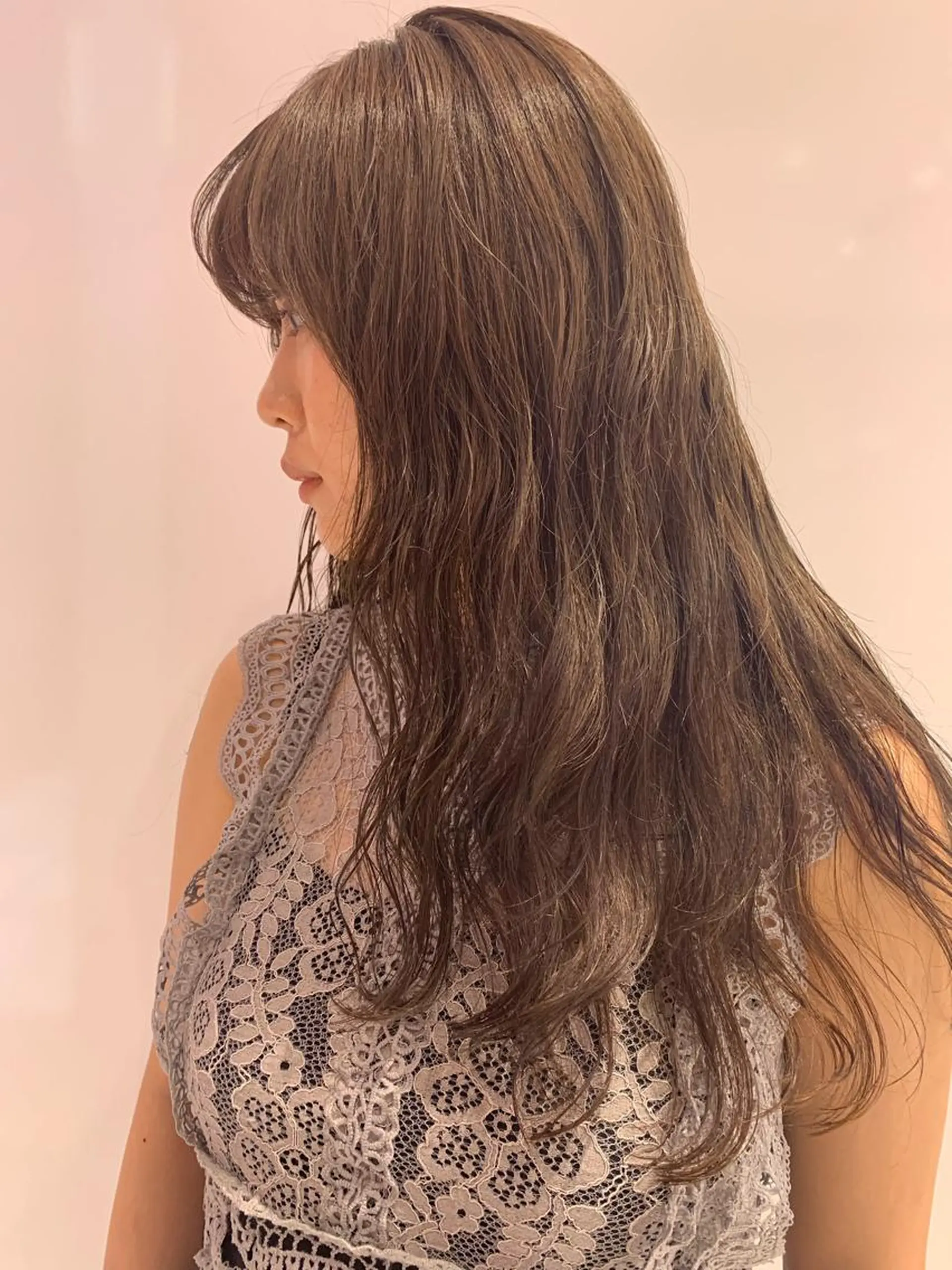 ロング ハッシュカット/ハイ トーン/MANAMIのヘアスタイル