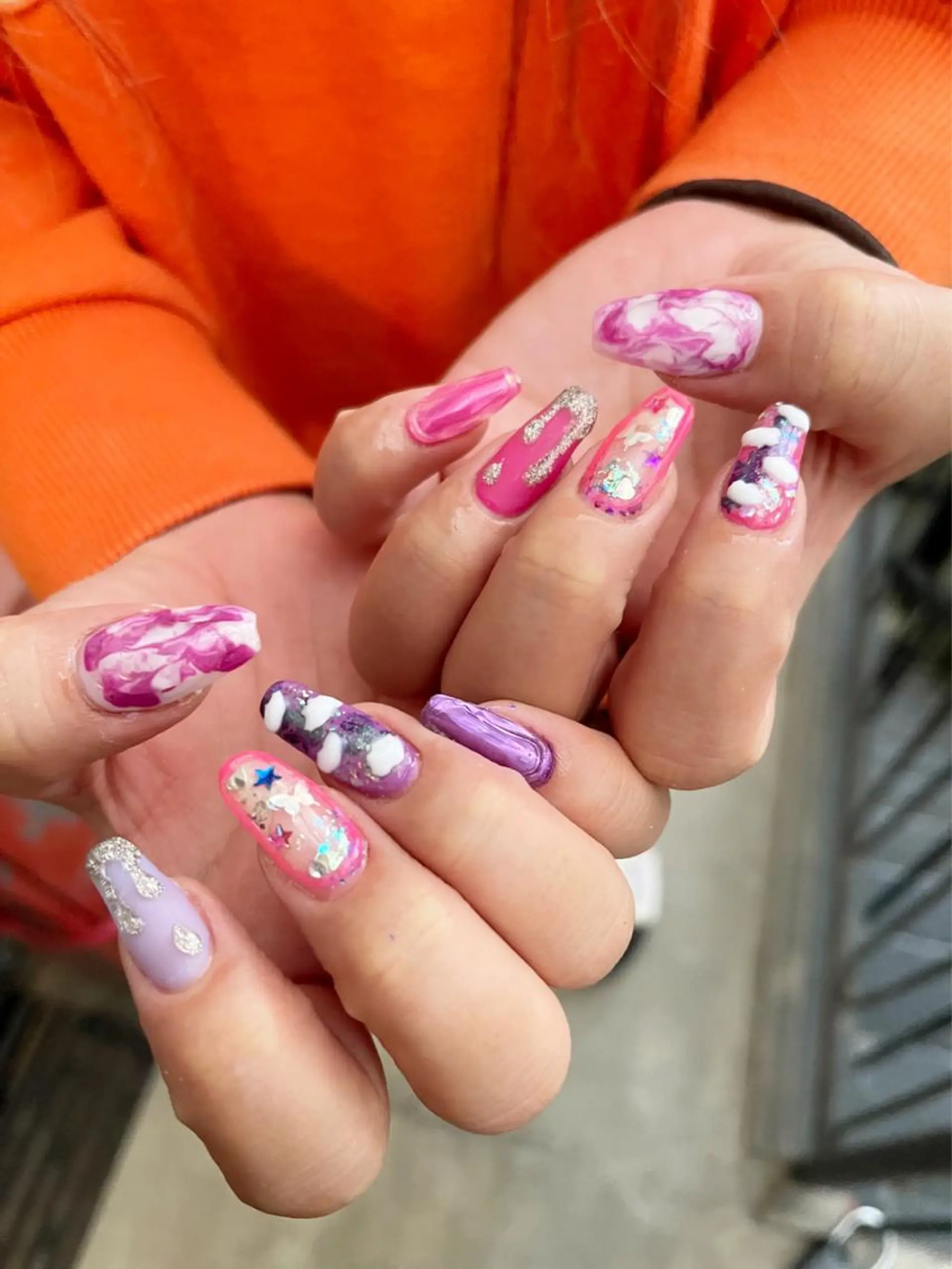 ネイル ぷっくりネイル BINEL REINAのネイルデザイン