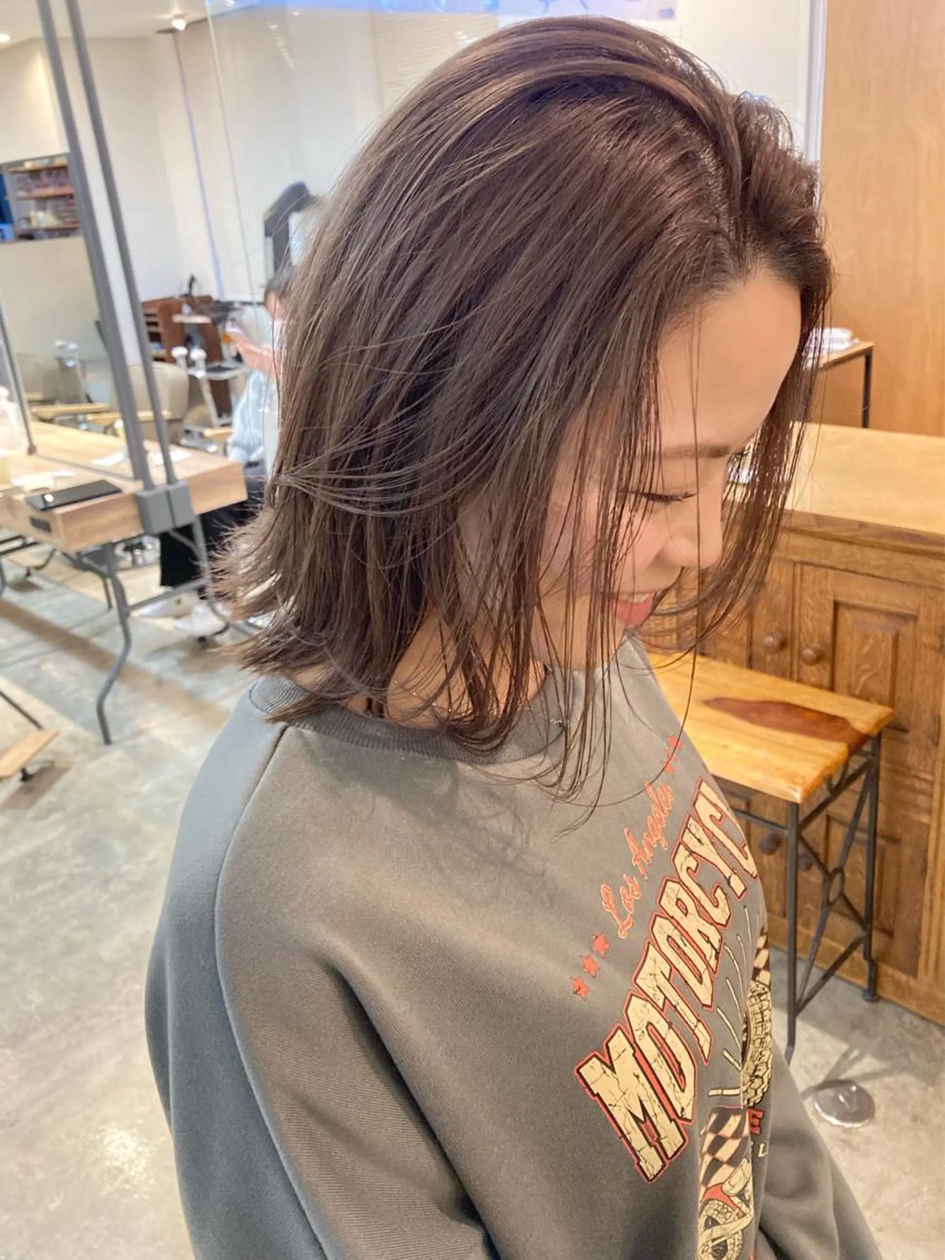 ミディアム ヘアカラー カラーリスト菅野 竜矢🌈のヘアスタイル