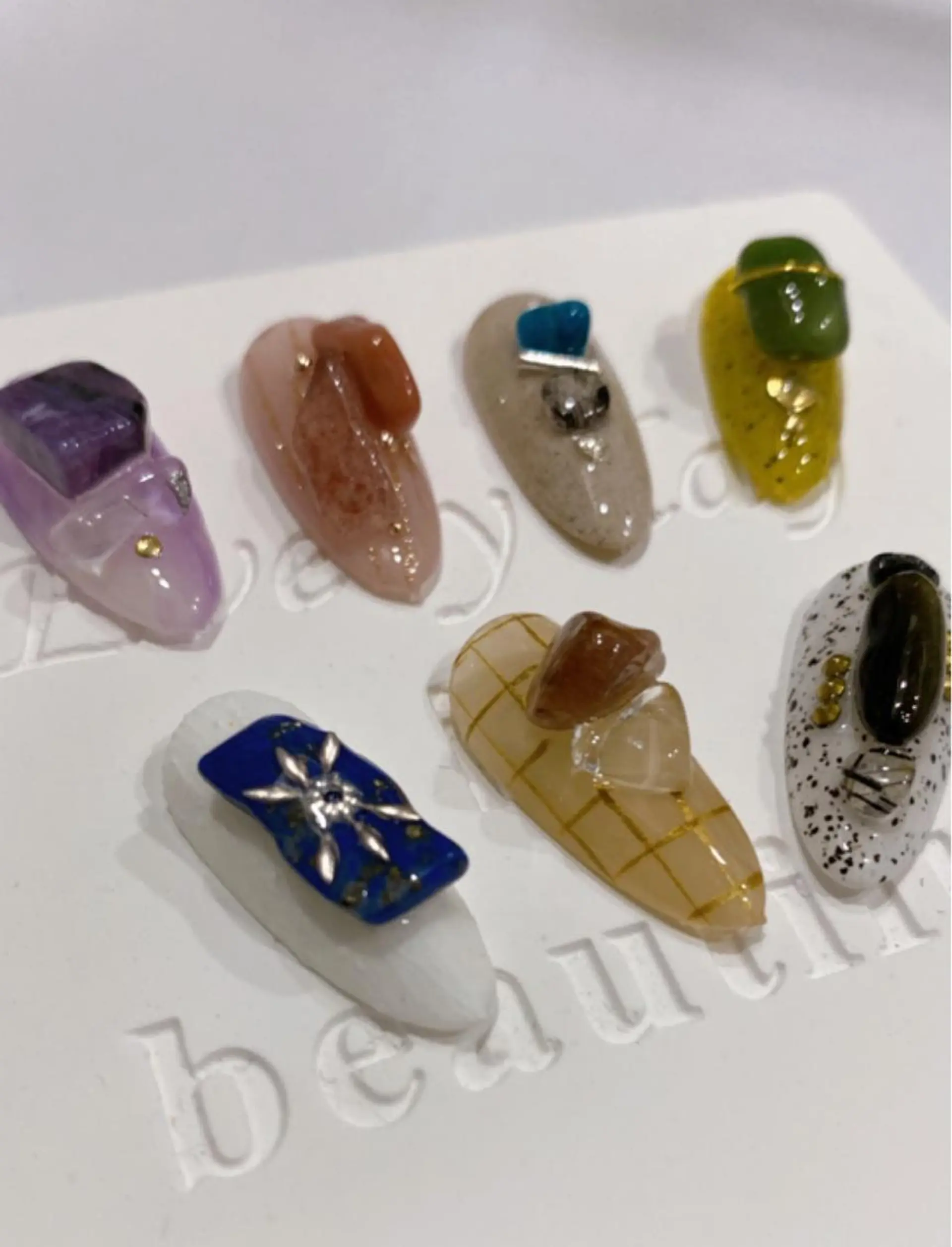 ネイル nailsalon ViViのネイルデザイン
