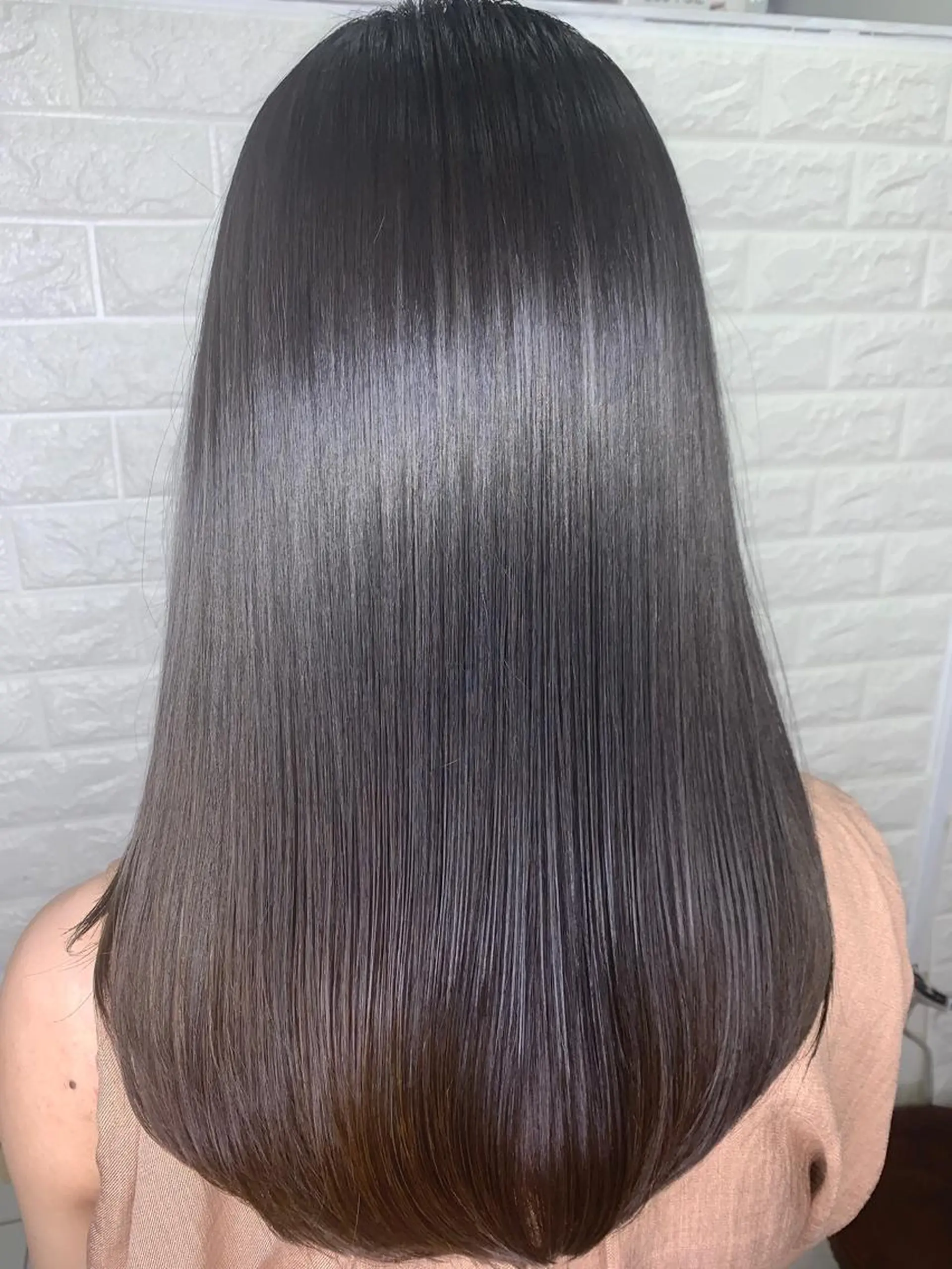 セミロング カラー アクアカラー ハイトーンカラー 髪質改善 トリートメント トリートメント ヘッドスパ ヘアセット LAS 代表 ナガカワ コウヘイのヘアスタイル