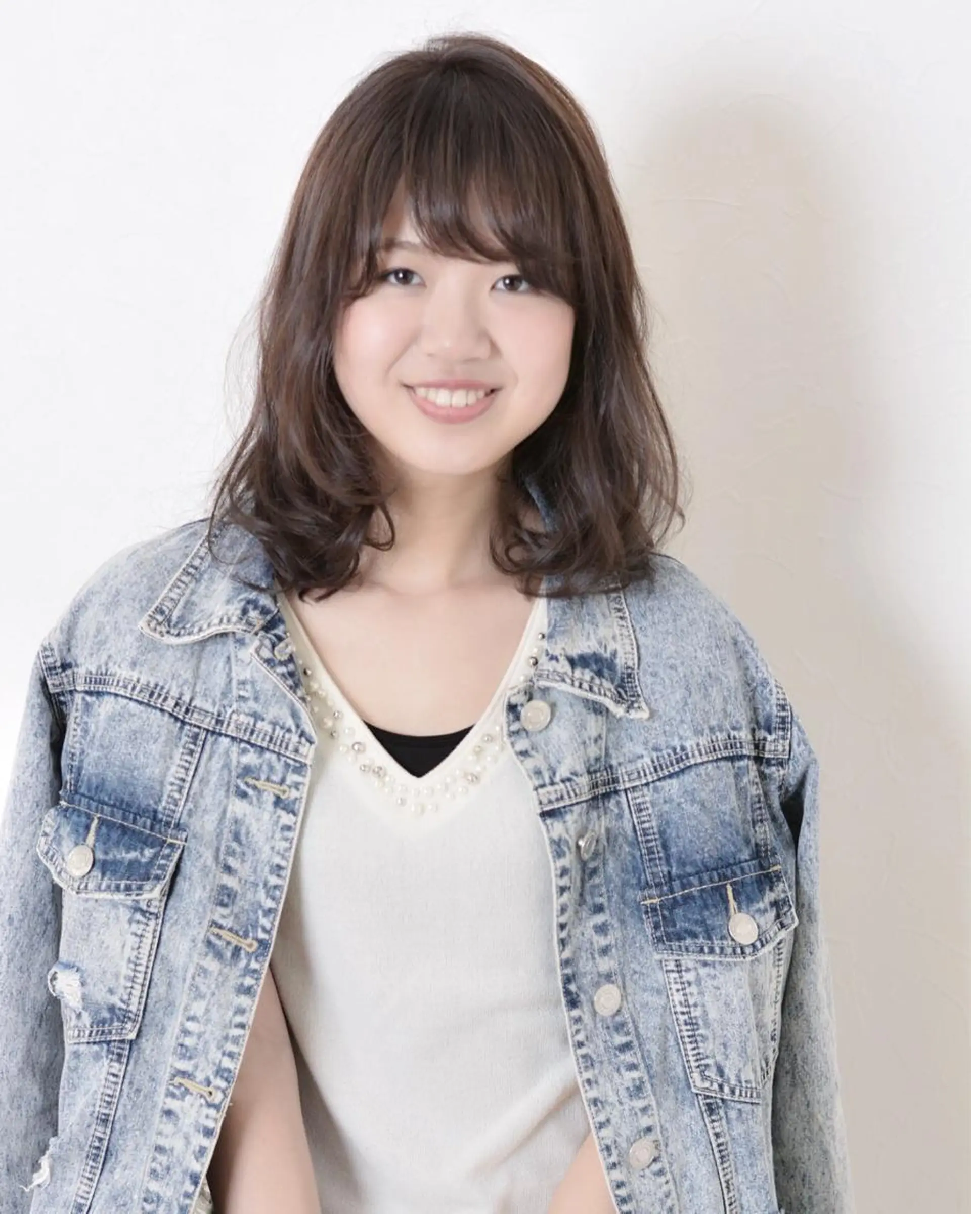 ミディアム パーマ ミディアムパーマ デジタルパーマ カット パーマ KIZU 髪質改善 オカルト怪談のヘアスタイル