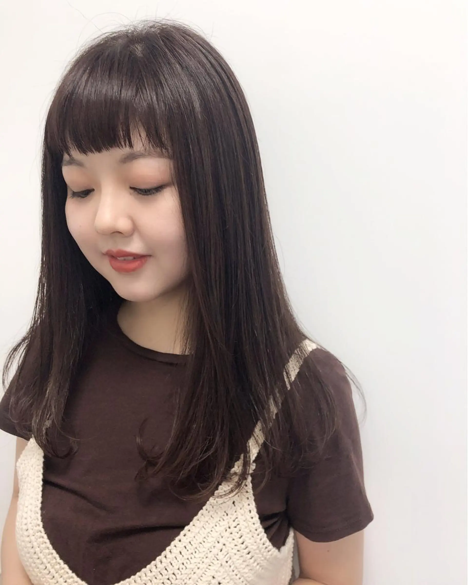 セミロング カラー パーマ ヘアアレンジ キッズ ネイル マツエク・マツパ カット 縮毛矯正 umu.［韓国ヘア /レイヤーカット］のヘアスタイル