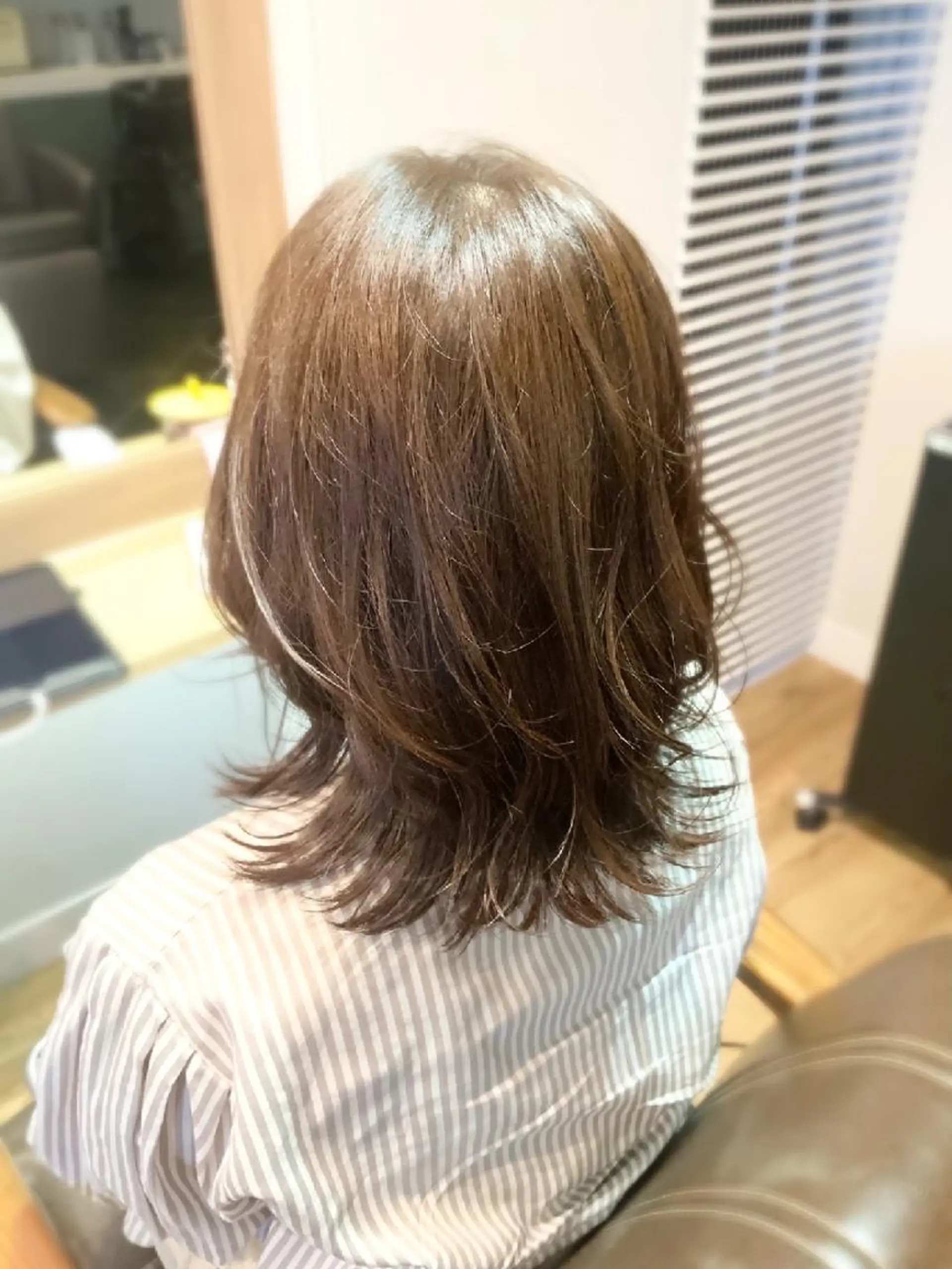 カラー アッシュ アッシュグレー アッシュグレージュ 透明感カラー グレージュ ヘアカラー トリートメント 堀 望美のヘアスタイル