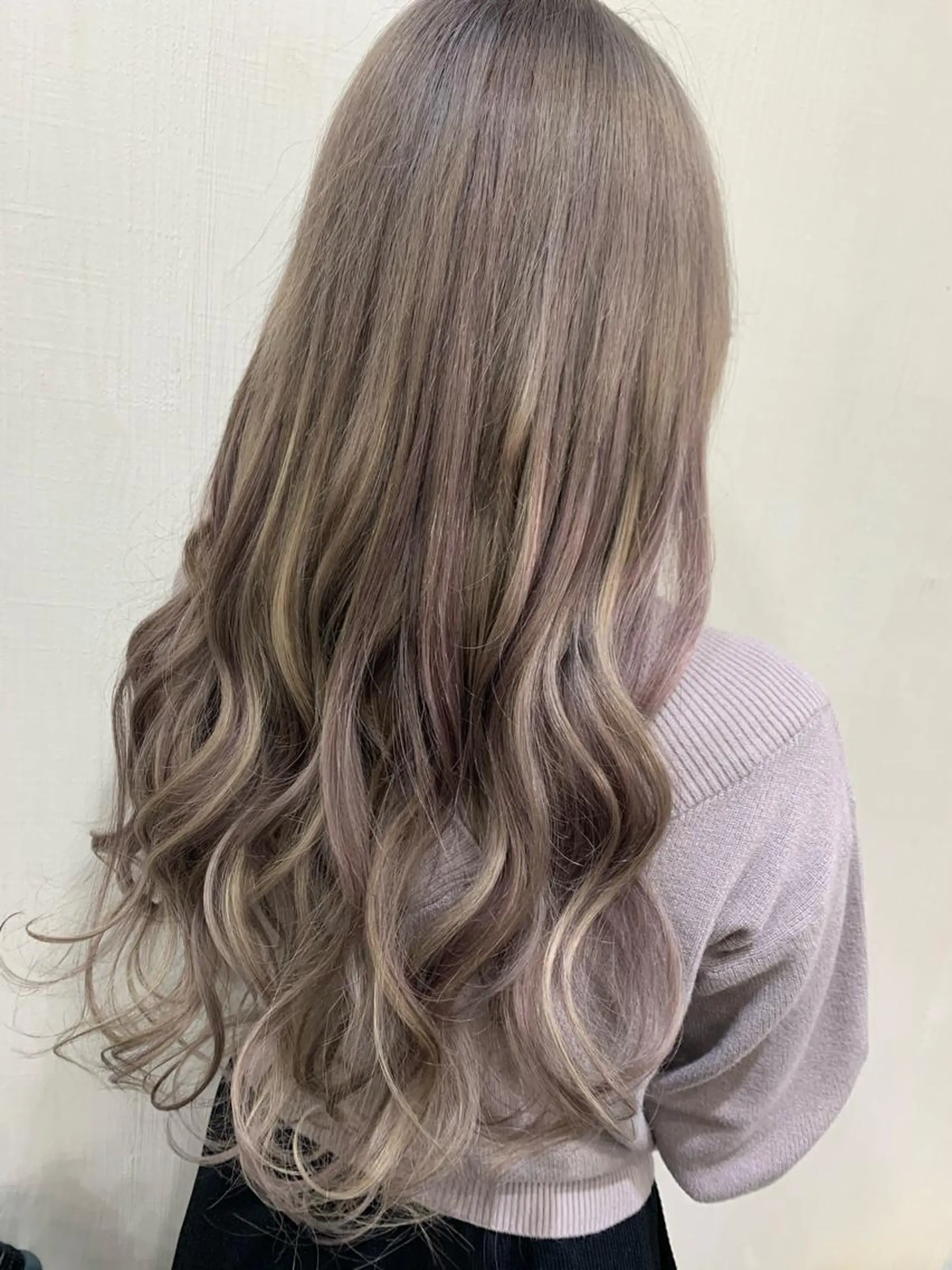 セミロング カラー ヘアアレンジ ベージュカラー ハイトーンカラー ミルクティーベージュ エクステ ヘアカラー トリートメント エクステ きむえり/髪質改善 /セット/カラーのヘアスタイル