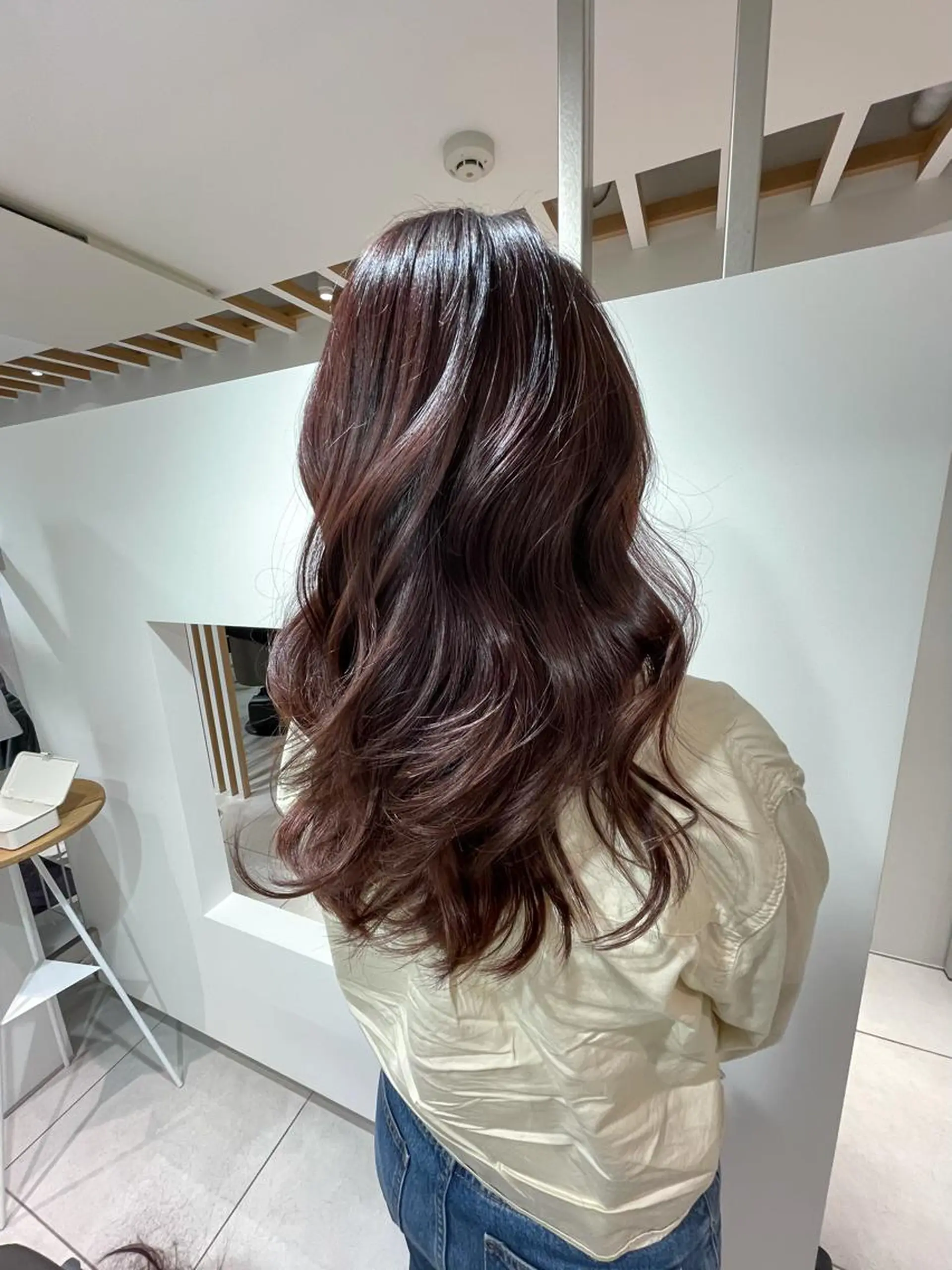 ロング カラー ピンクカラー レッドカラー 太田ありさ クリーミーヘアカラーのヘアスタイル