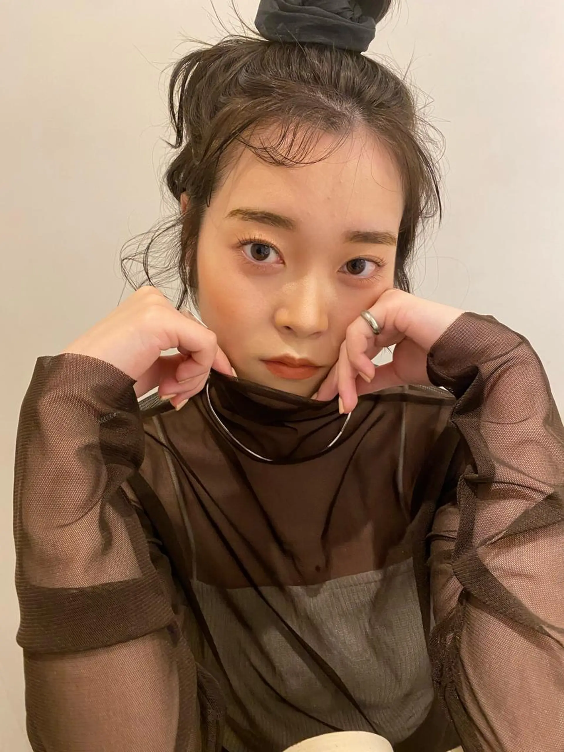 ミディアム カラー vixus mamiのヘアスタイル