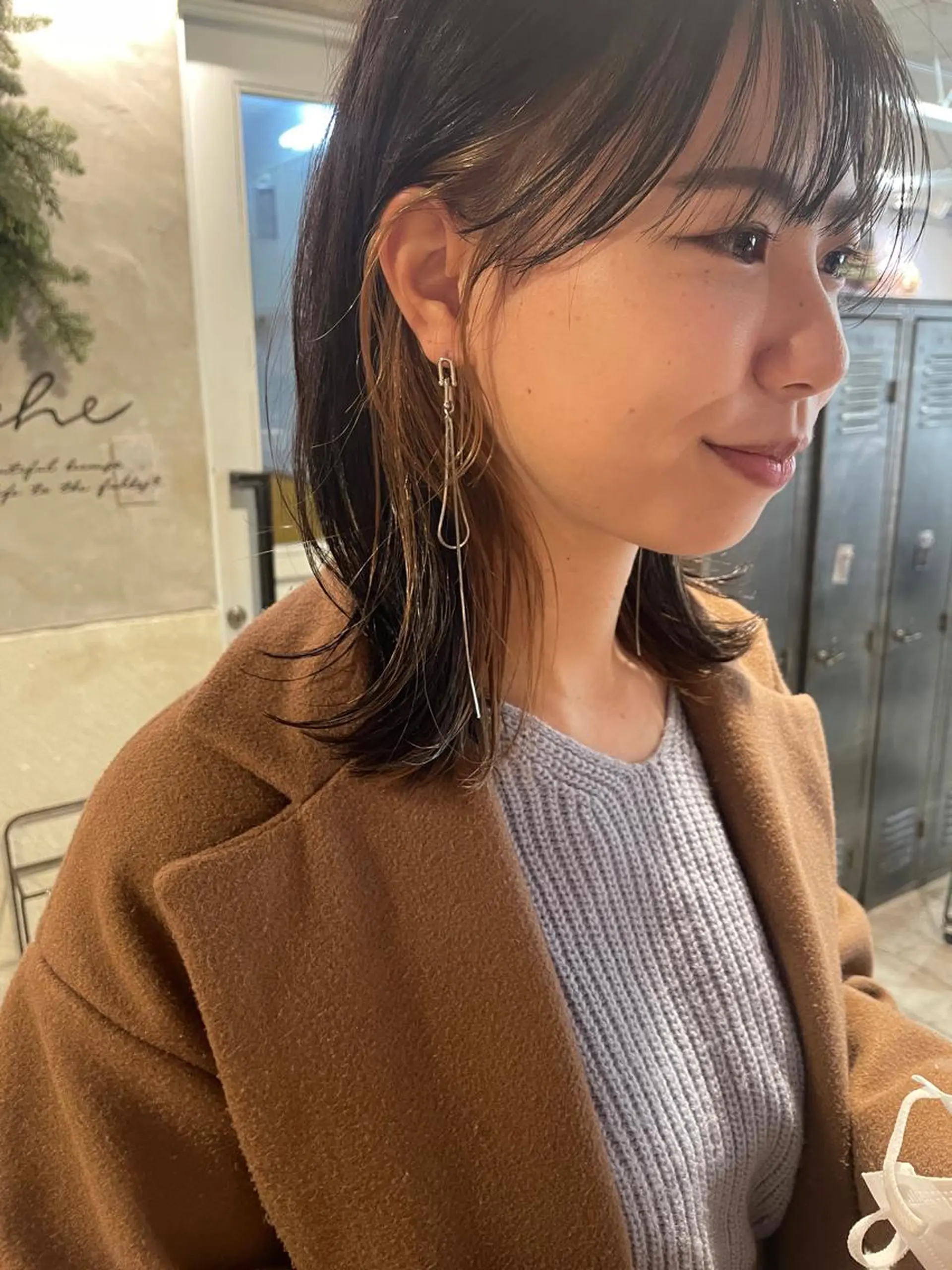 セミロング カット ヘアカラー トリートメント さの あやねのヘアスタイル