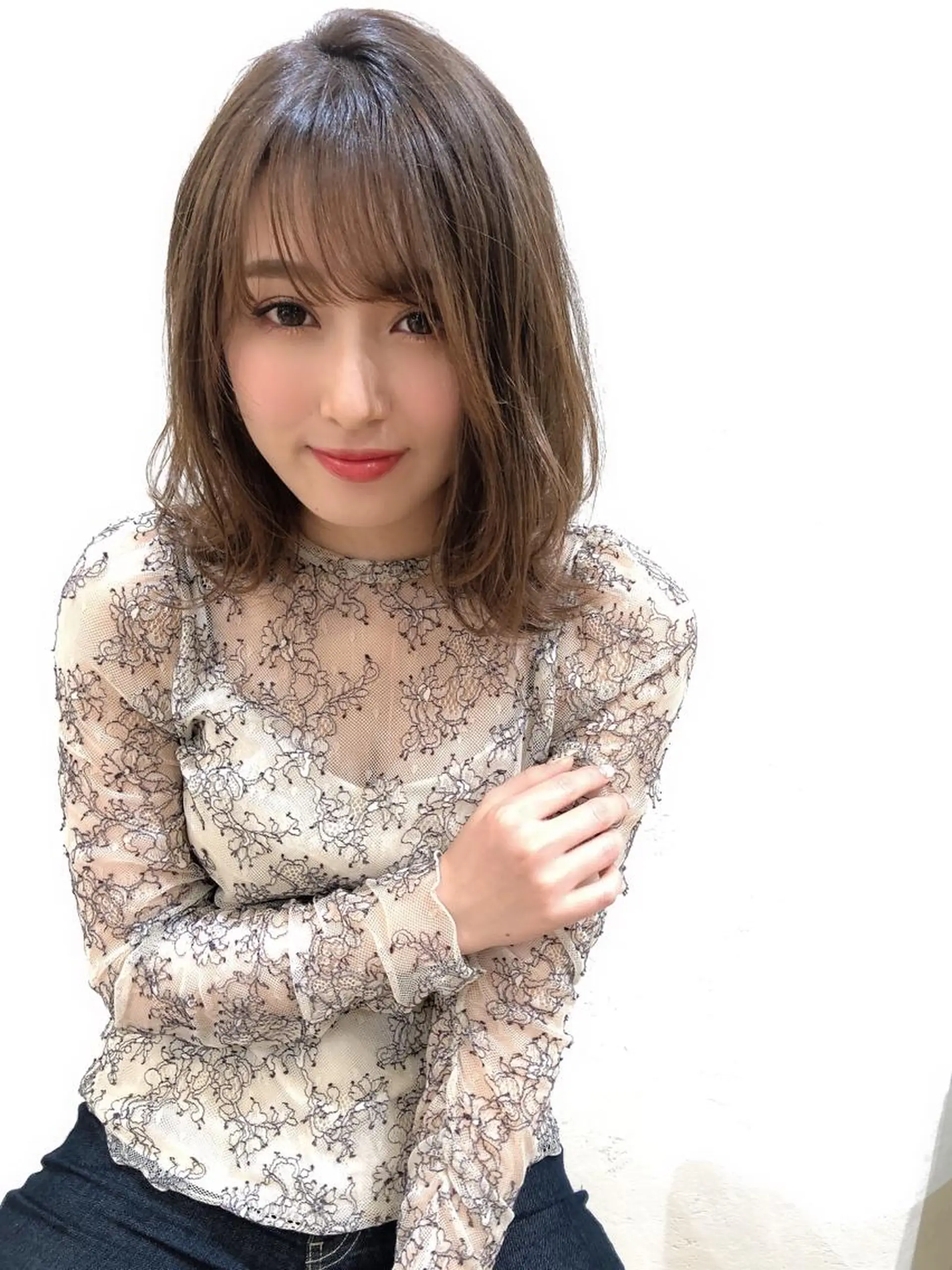 ミディアム カラー パーマ ヘアアレンジ ヘアカラー トリートメント ヘアセット Londideal 高橋ヒロシのヘアスタイル