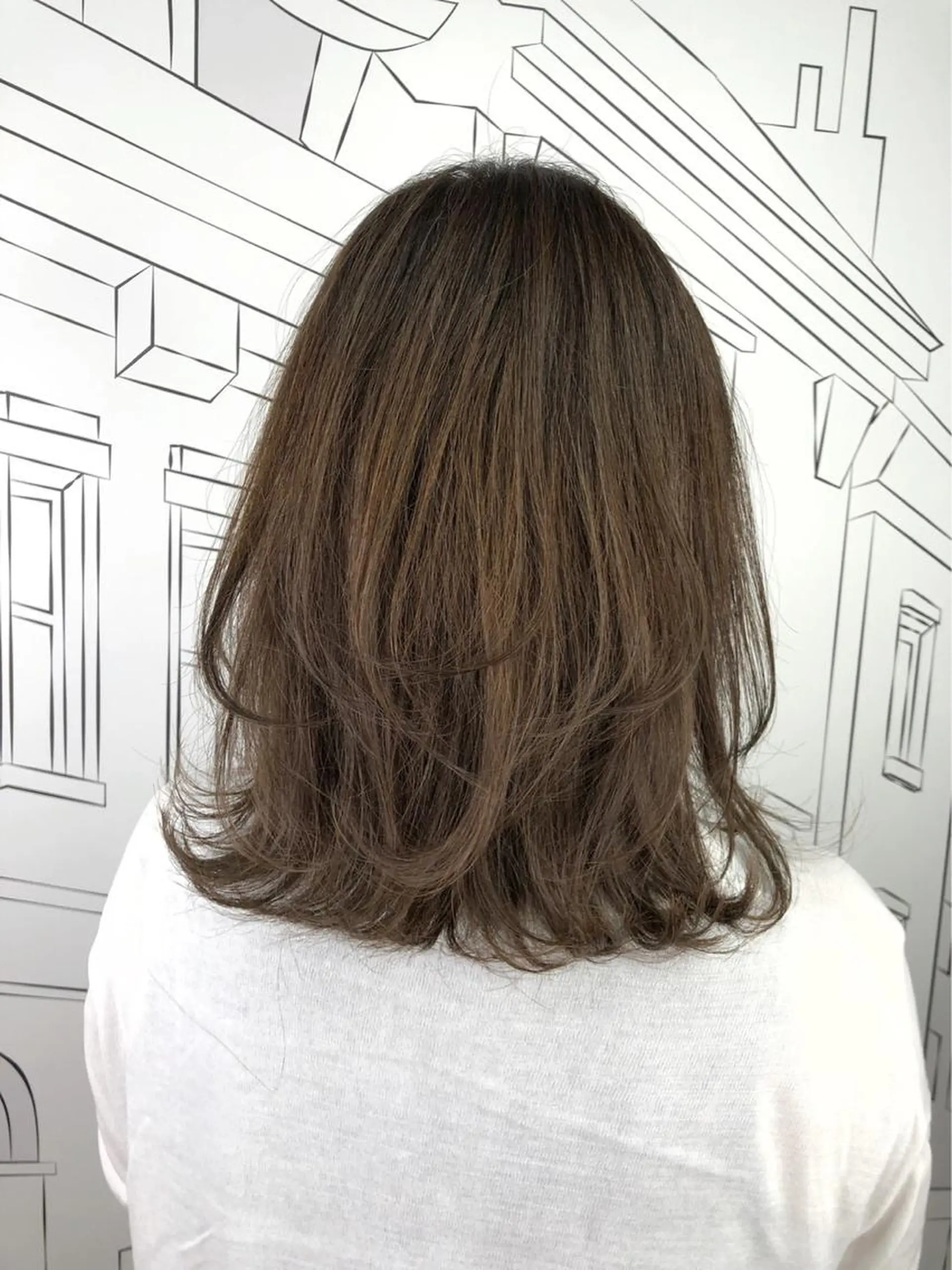 ミディアム ルレイル　シェアサロン所属・坪井 彰吾のヘアスタイル