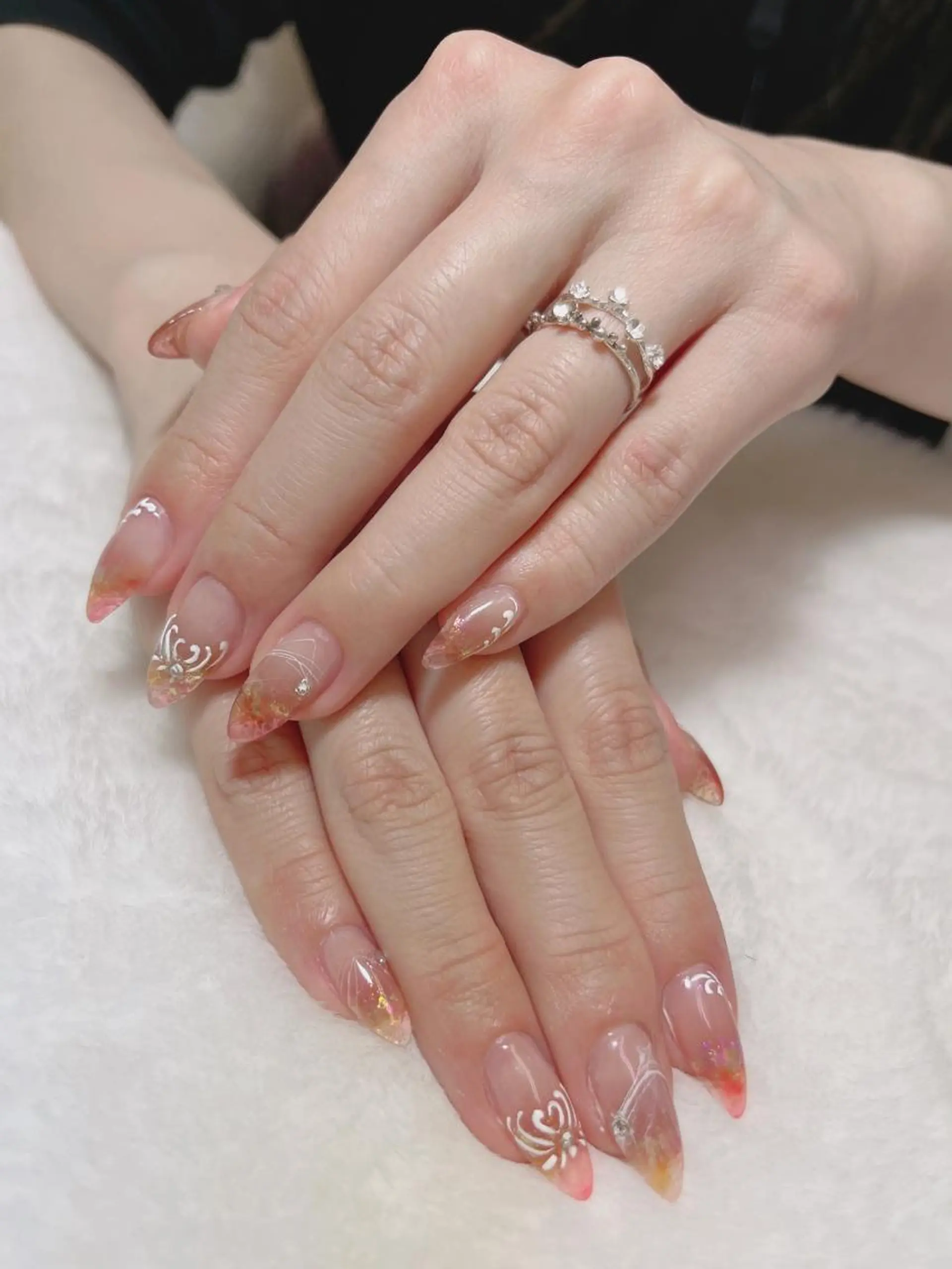 ネイル Flowerネイルサロン所属・. yukiのネイルデザイン