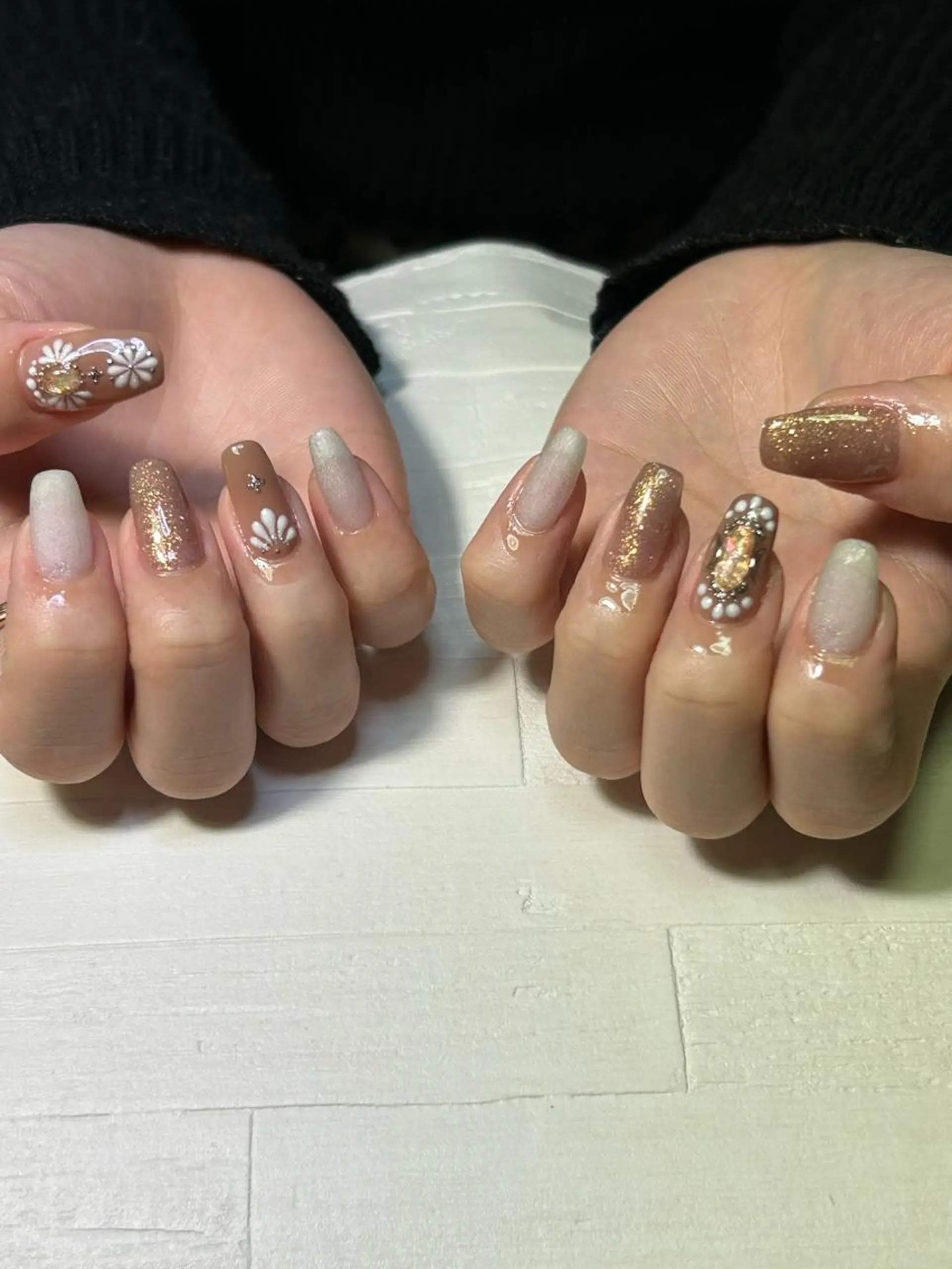 ネイル ハンドネイル 大崎 奈々のネイルデザイン