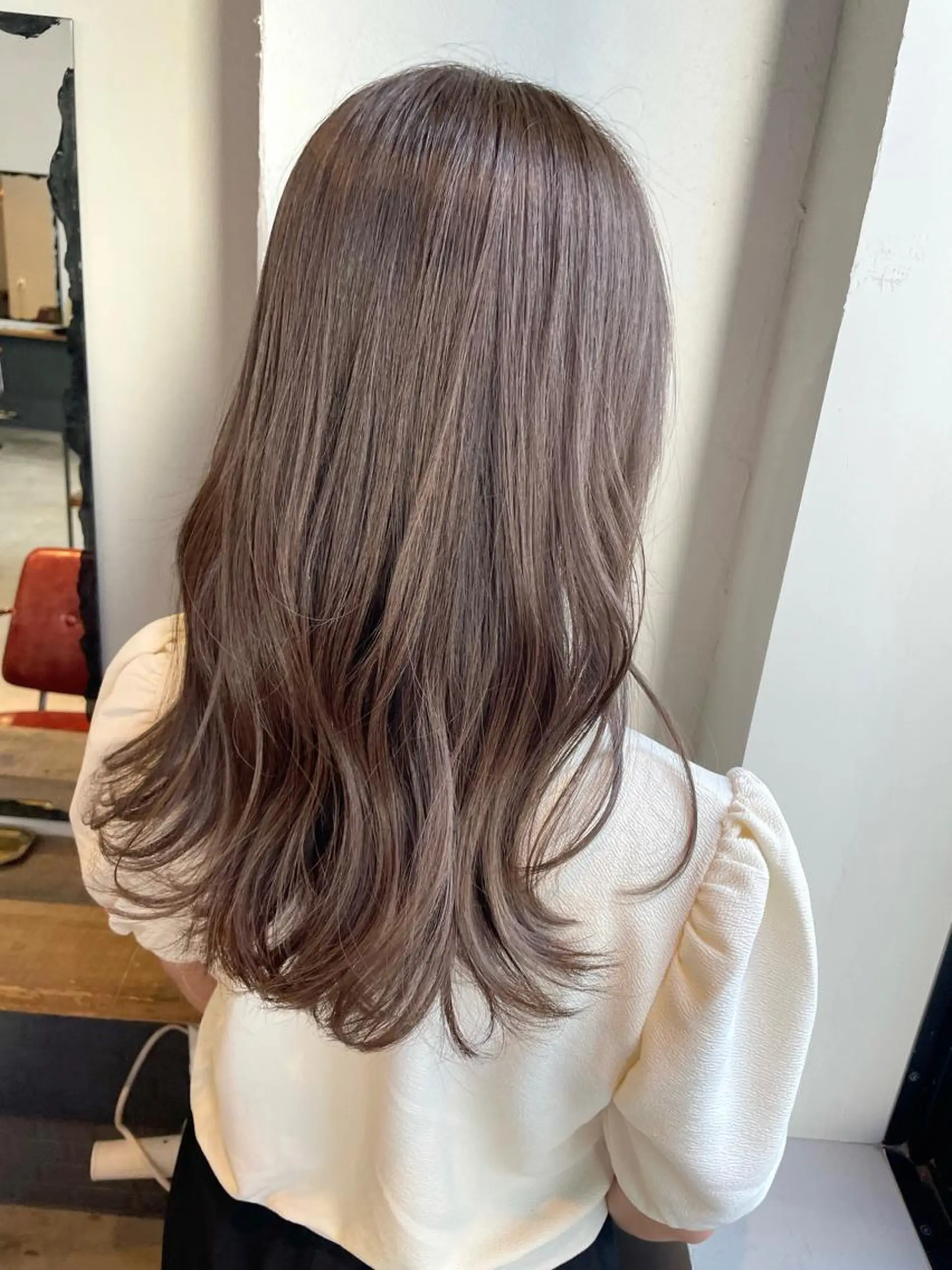 ミディアム カラー 透明感カラー ヘアカラー loty hair design所属・Juri メンズカットパーマのヘアスタイル