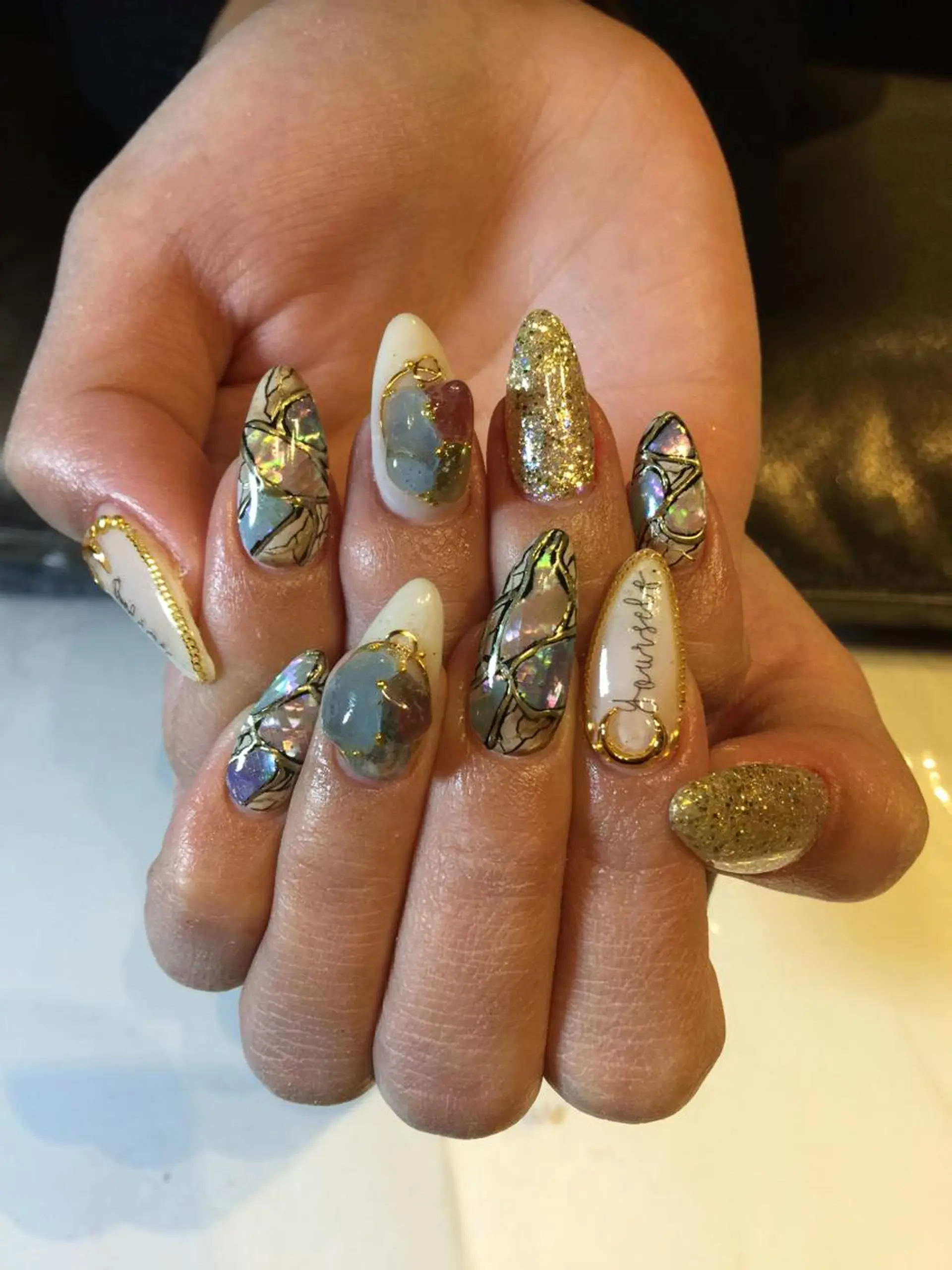 ネイル ハンドネイル chatblanc ♡のネイルデザイン