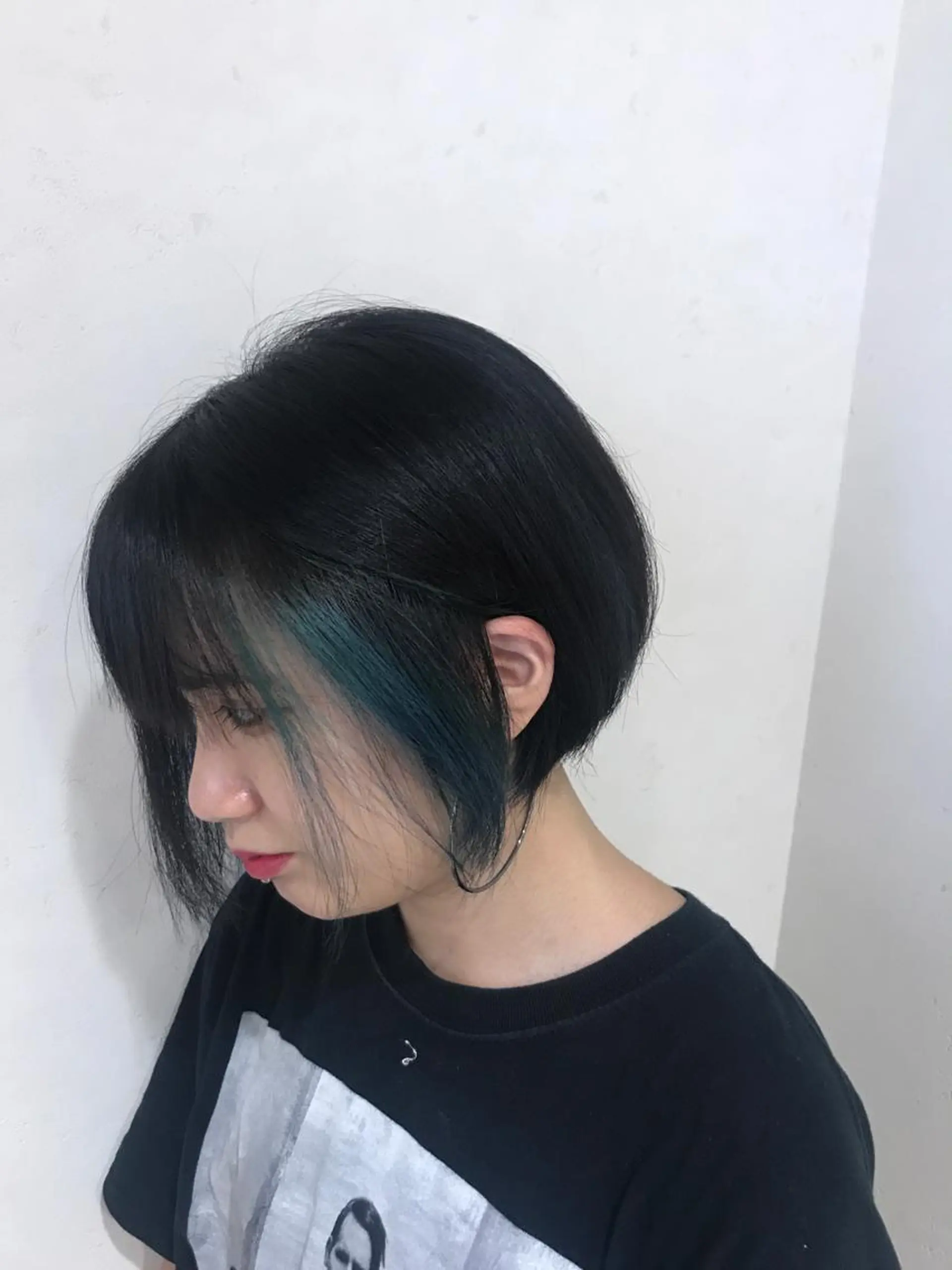 ミディアム カラー パーマ ヘアアレンジ ブルーカラー filo byFeria渋谷所属・縮毛矯正/美髪 髪質改善/石田幸輔のヘアスタイル