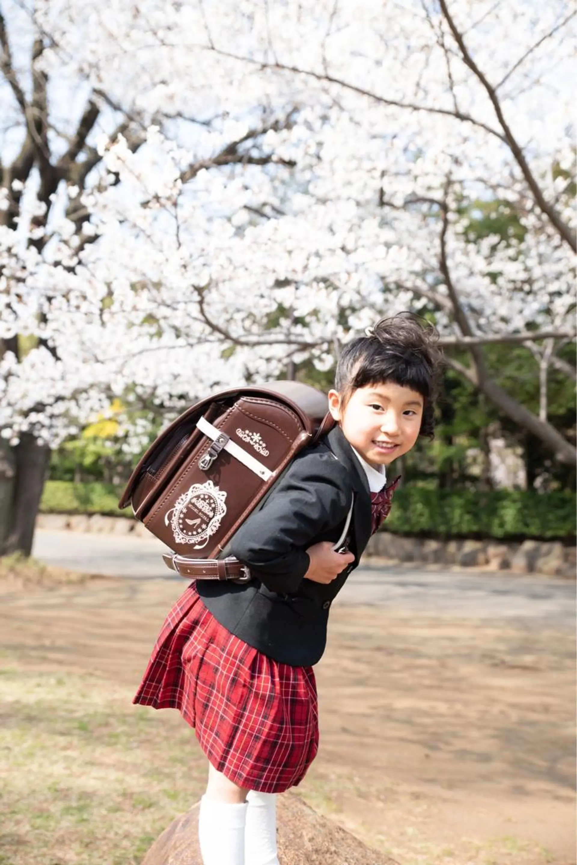 ヘアアレンジ キッズ 入学式 野咲き 美容室のマツエク・マツパデザイン