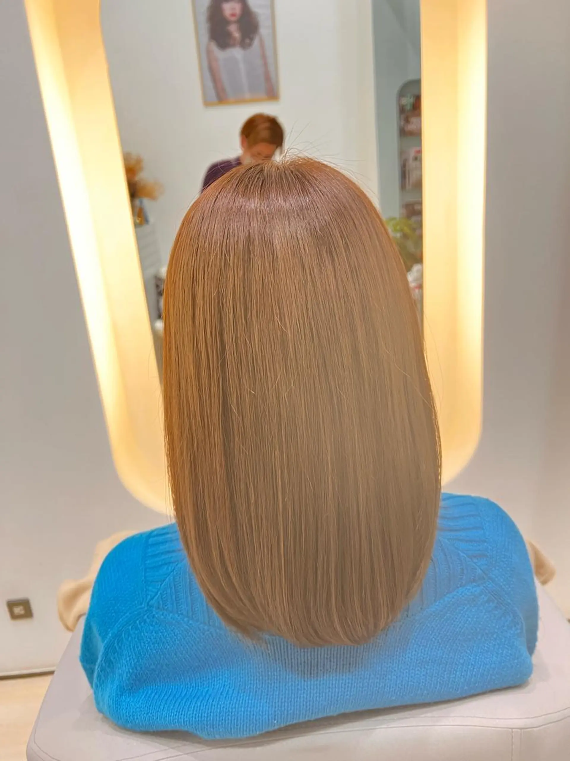 ミディアム カラー パーマ ヘアアレンジ メンズ キッズ ネイル マツエク・マツパ アイブロウ カット 堀井 凌平のヘアスタイル