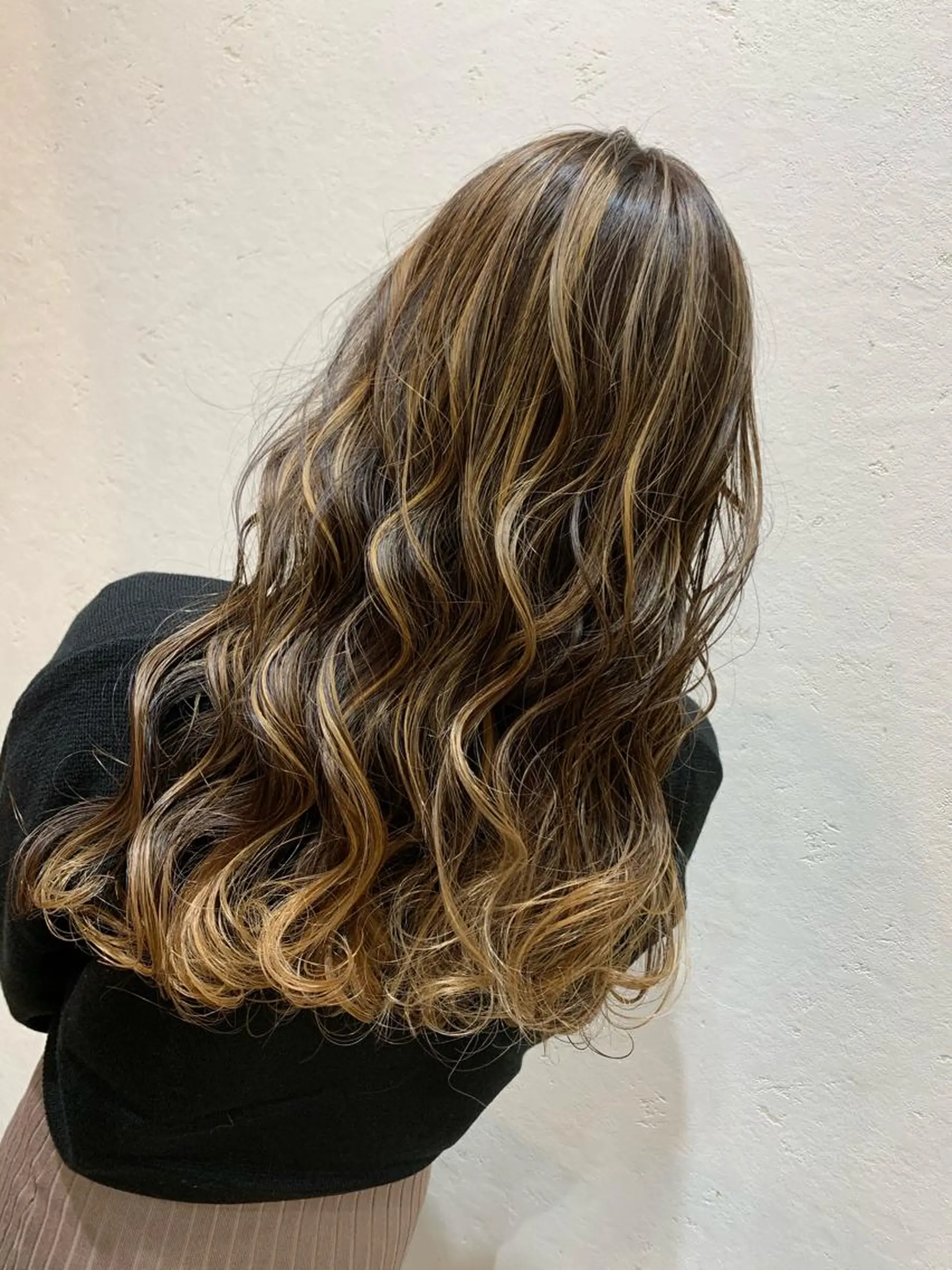 ロング カラー ヘアカラー トリートメント 天野 開のヘアスタイル