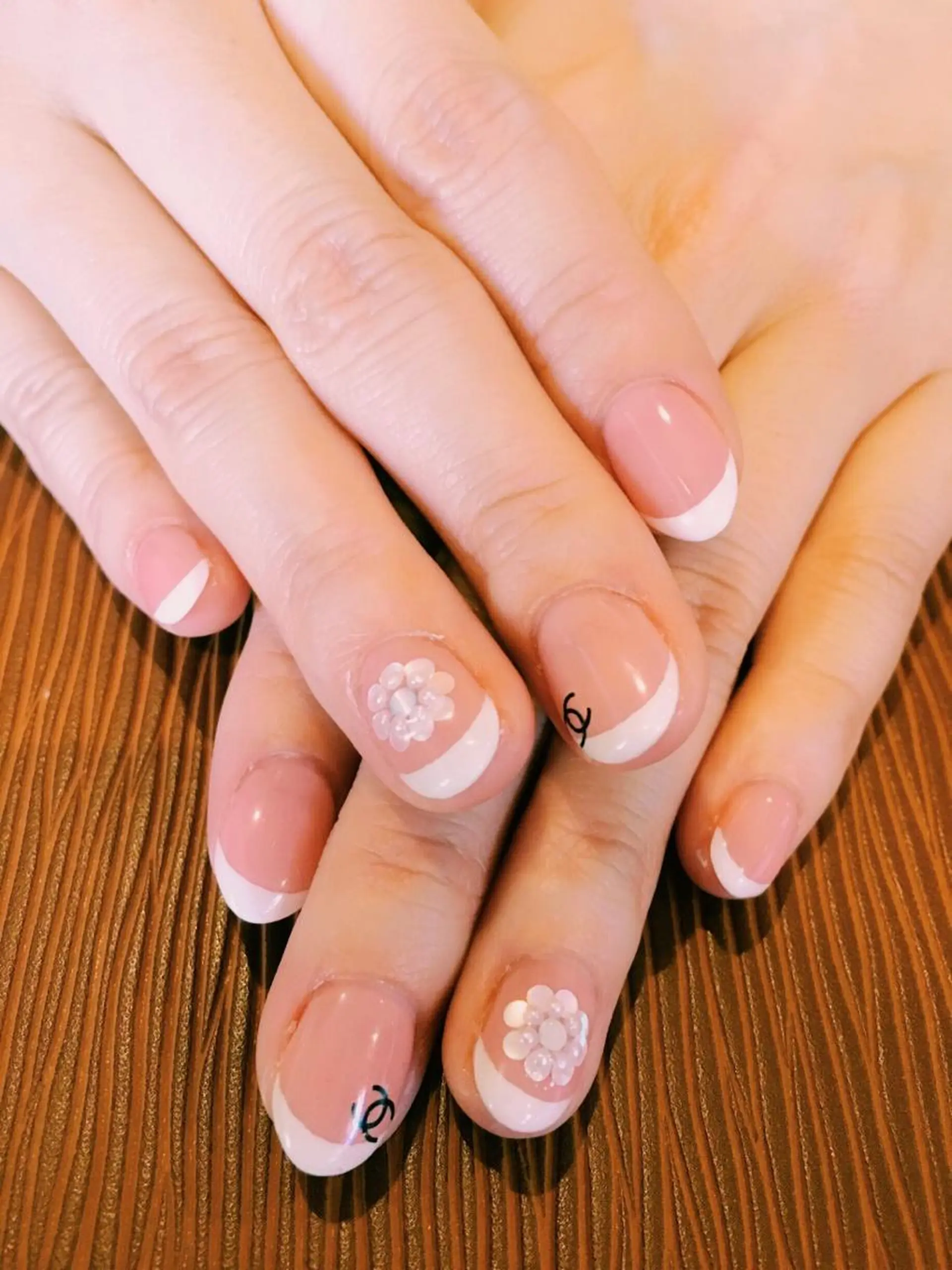 ネイル フレンチネイル a yakaのネイルデザイン