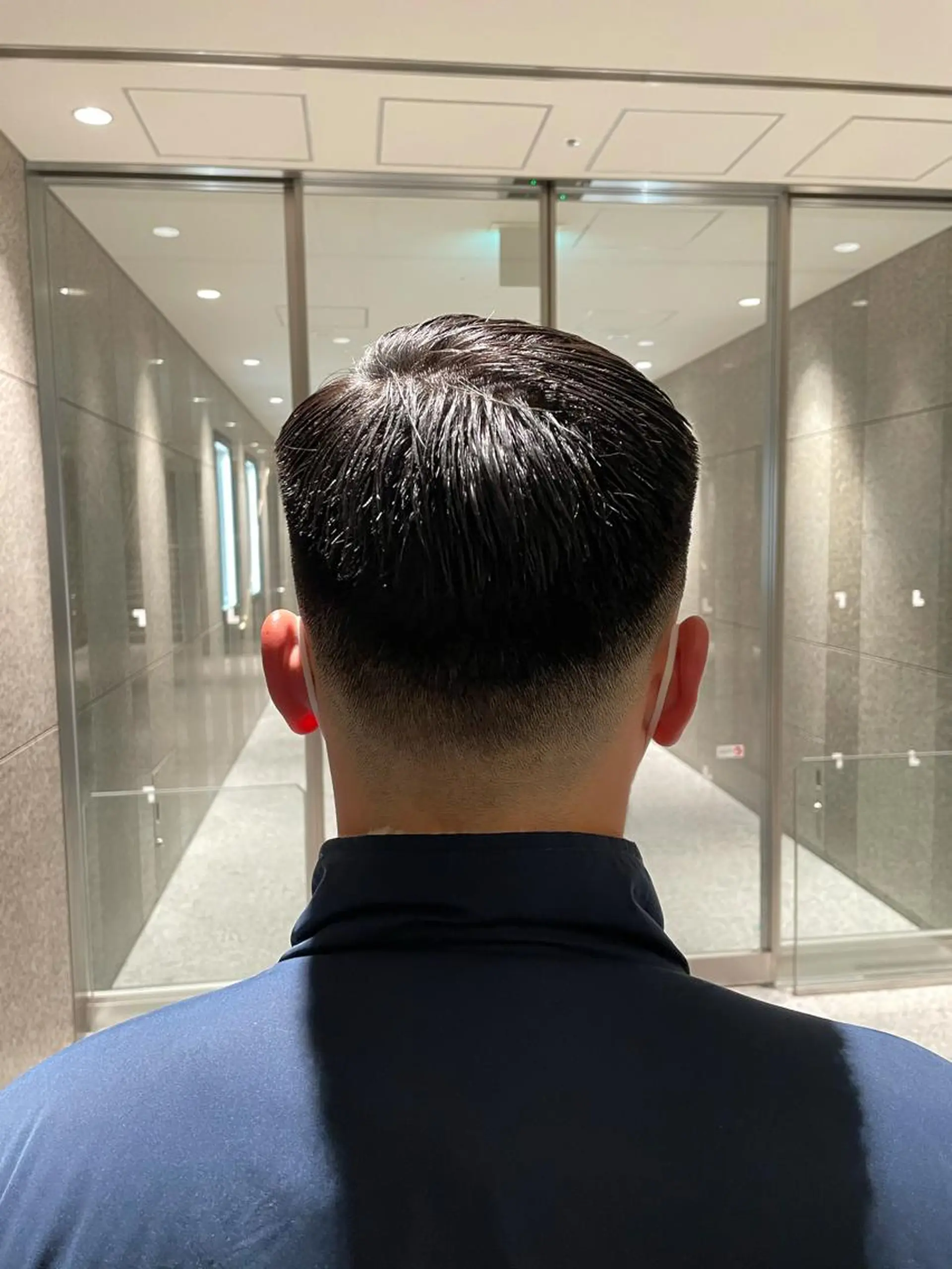 ショート メンズ フェードカット カット指名No1漆原 聡のヘアスタイル