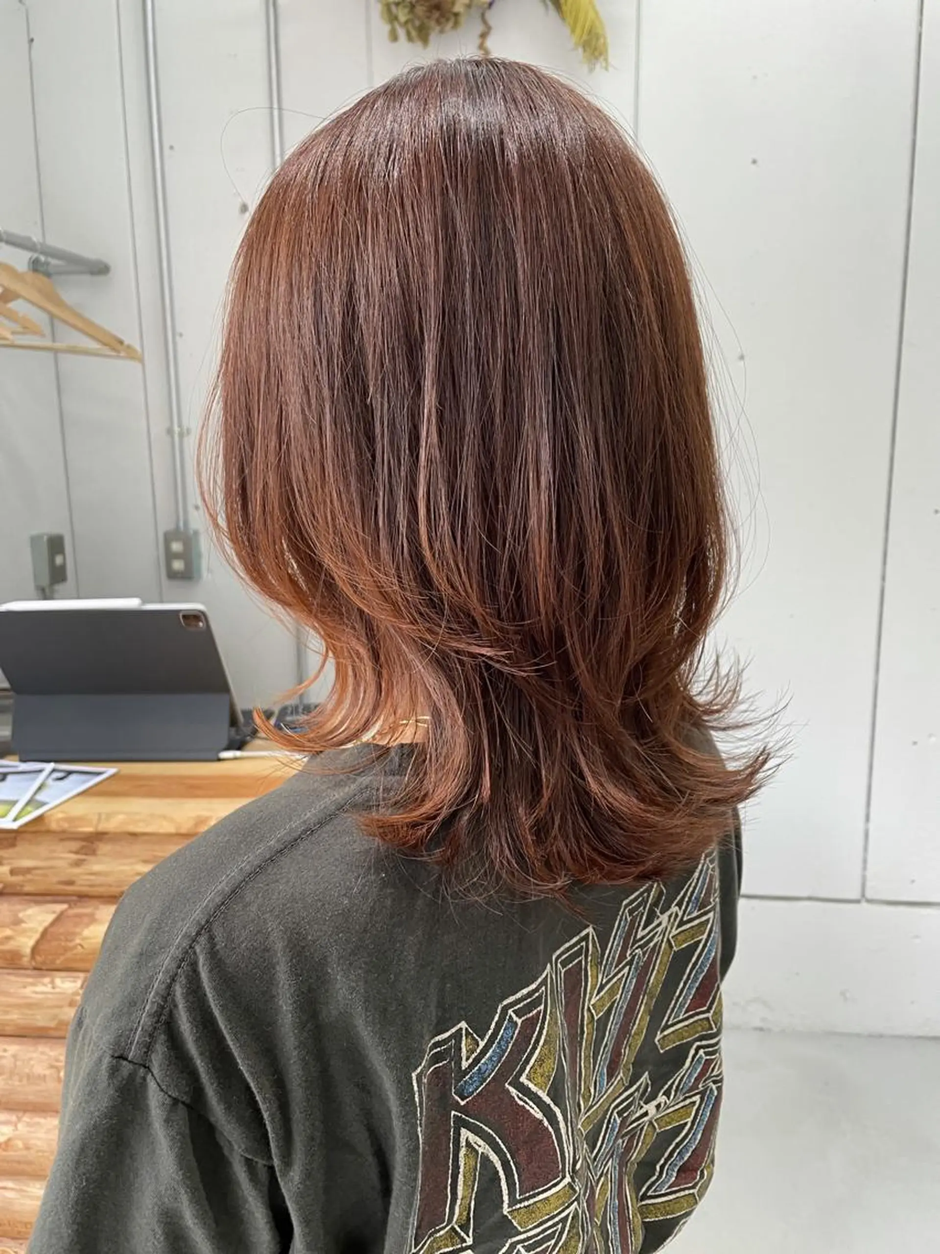 ミディアム 伊藤 玄のヘアスタイル