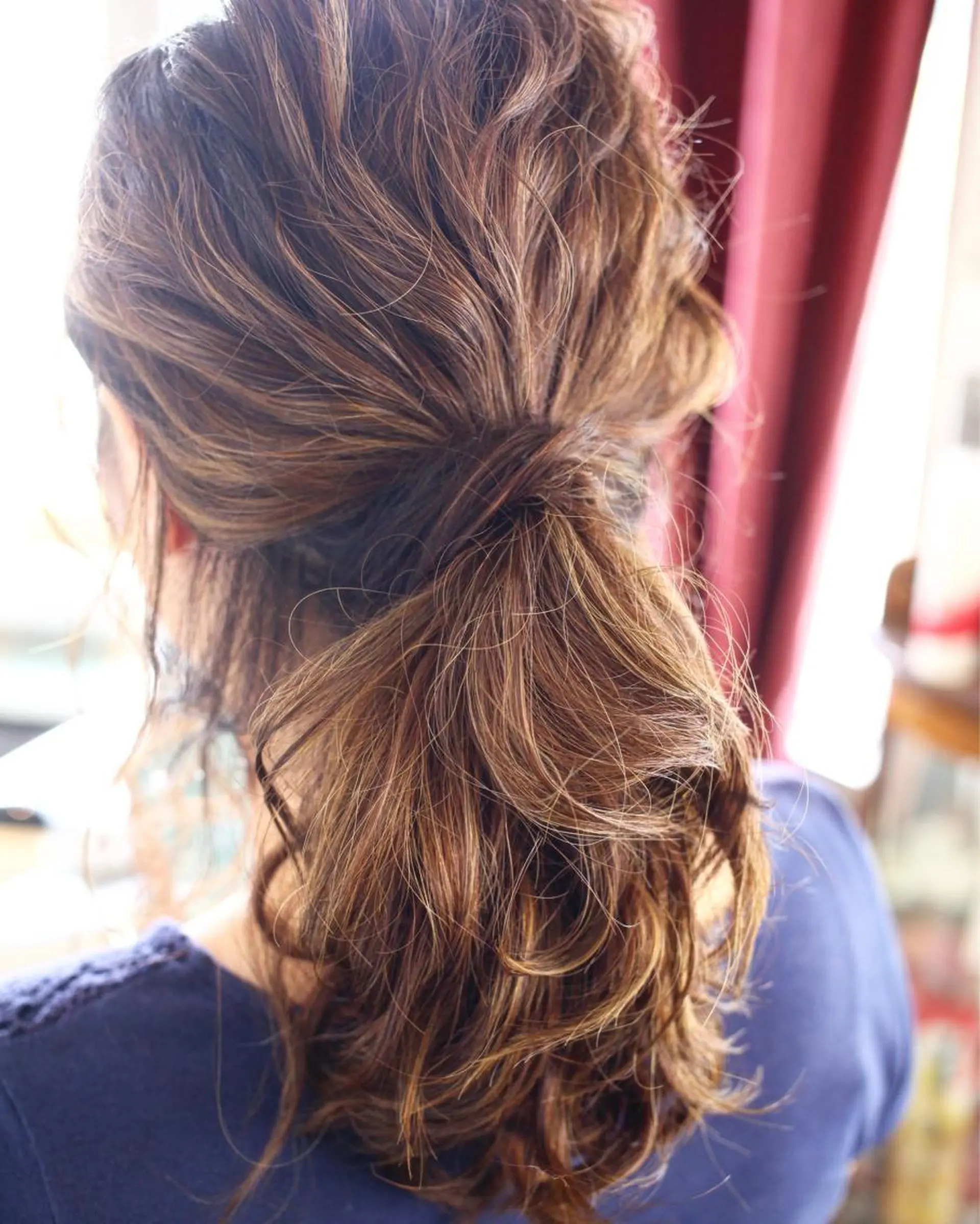 ミディアム カラー ヘアアレンジ アッシュ グラデーションカラー ハイライトカラー ハイライト Mariana/ 鶴原-ハイライトのヘアスタイル