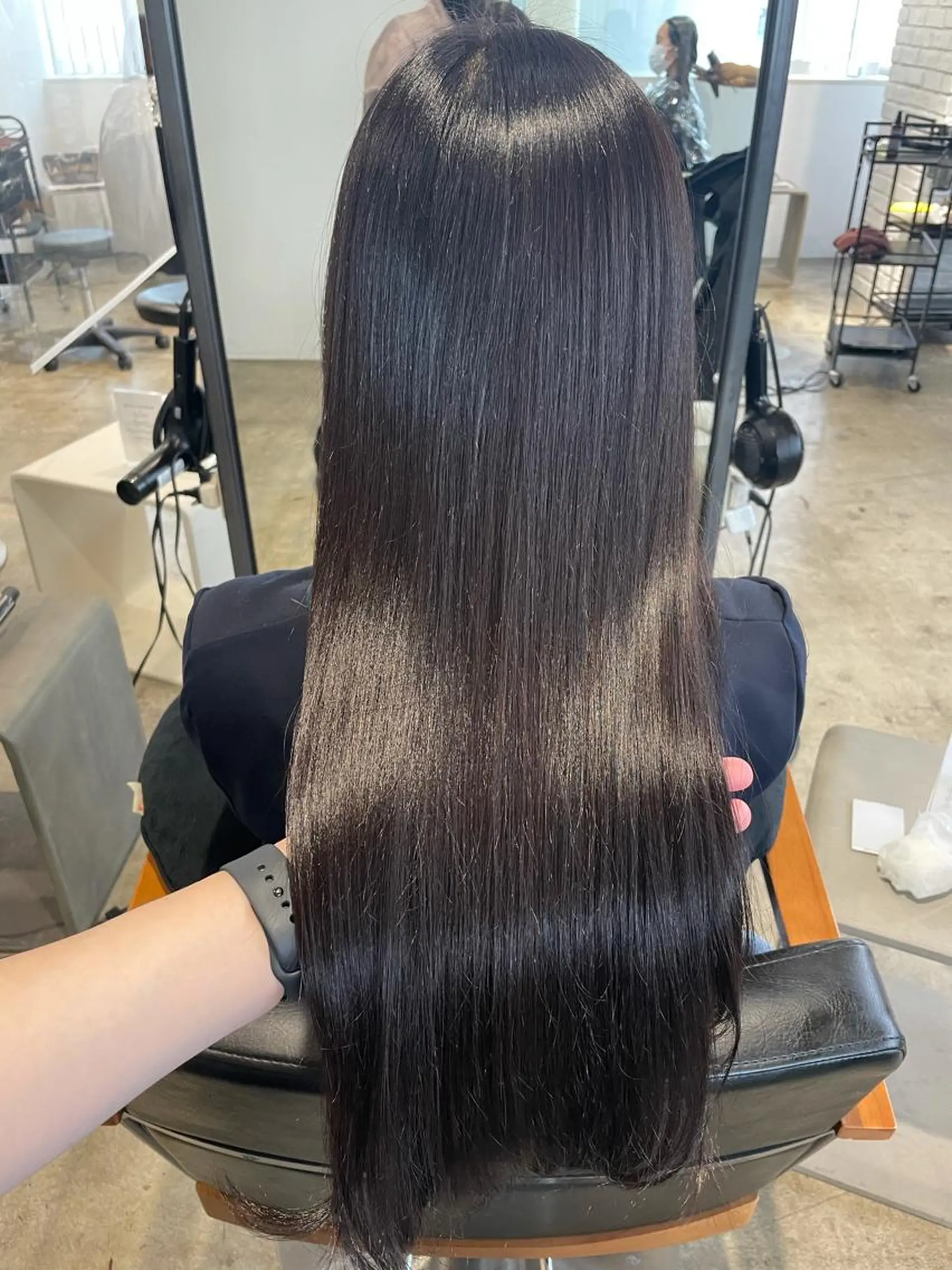 ロング アッシュ 💫カットはなんでも 得意です✂️のヘアスタイル