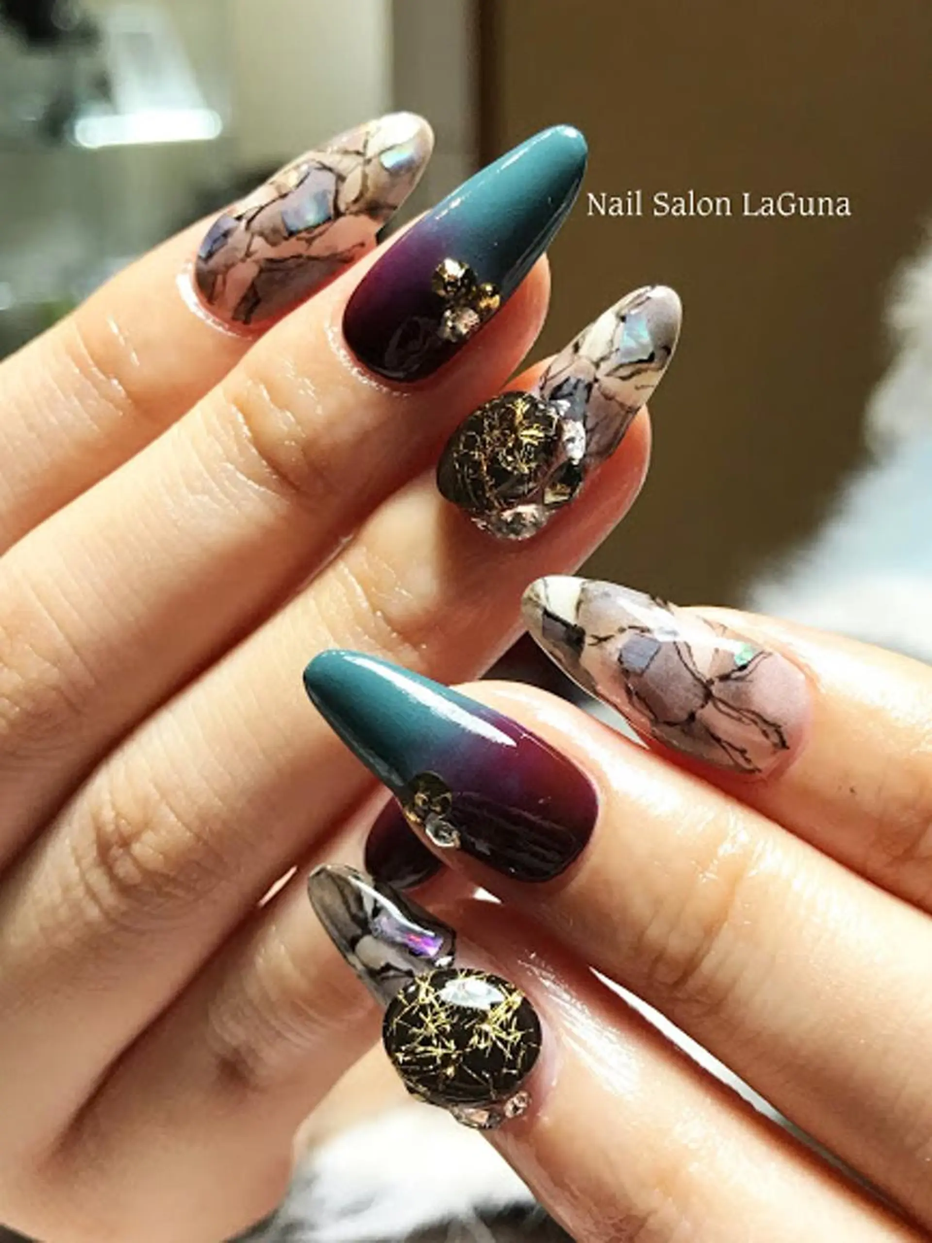 ネイル Am:nail 柏 SUE（スゥ）のネイルデザイン