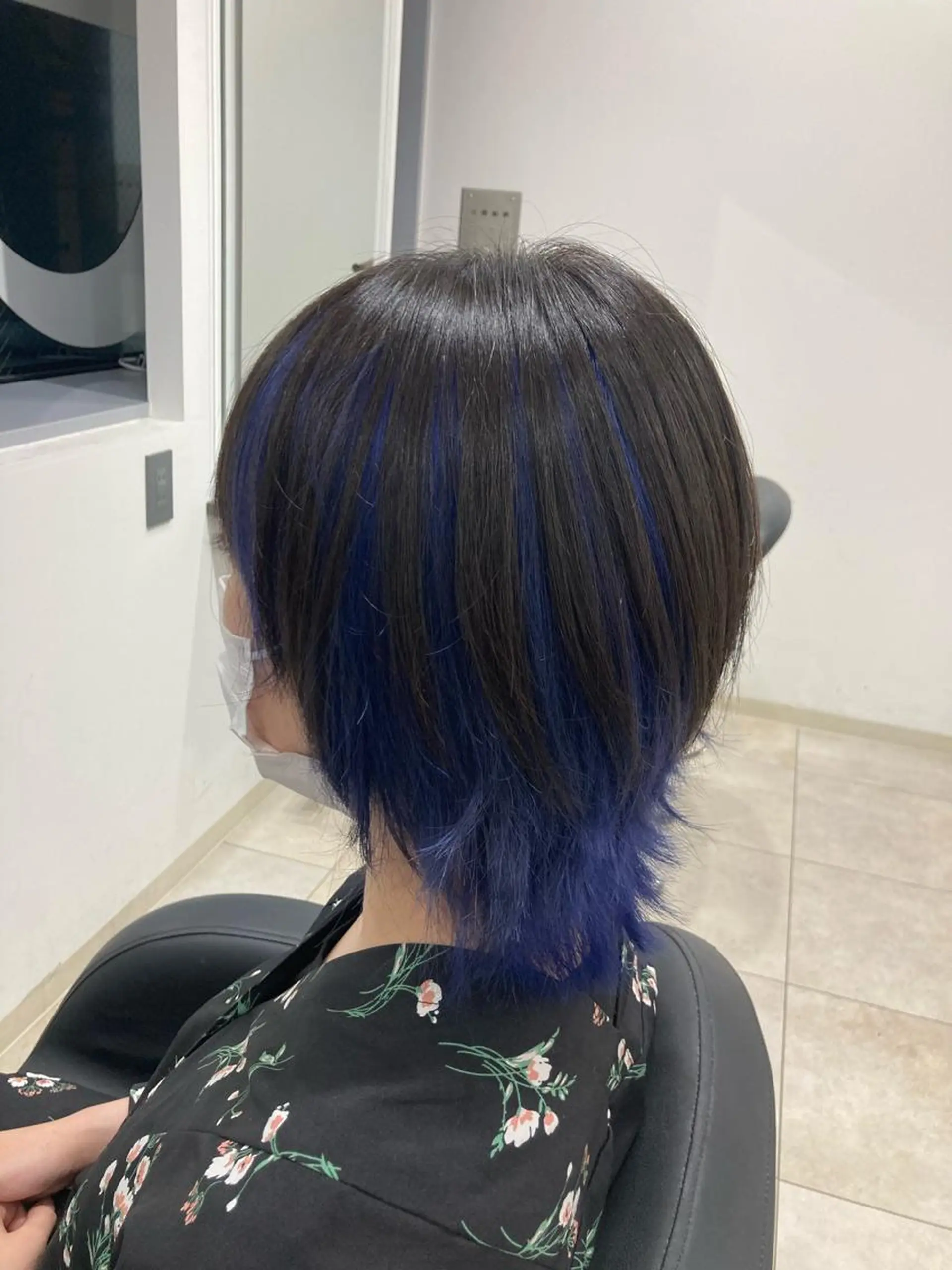 ミディアム カラー ブリーチ ヘアカラー ピンクカラー🎀 米津 美佑のヘアスタイル