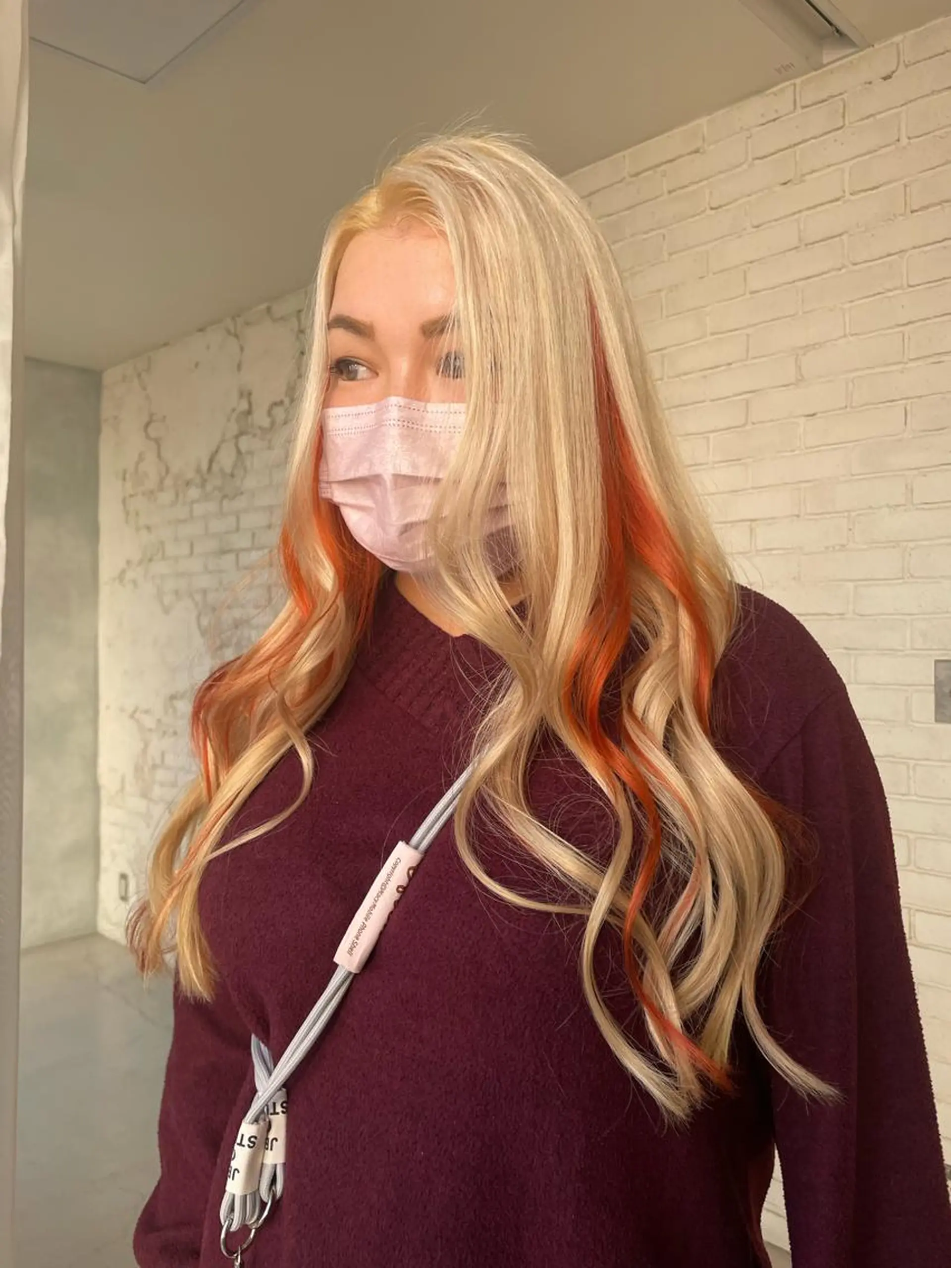 セミロング カラー 艶ハイトーン👑♡ NATSUKIのヘアスタイル