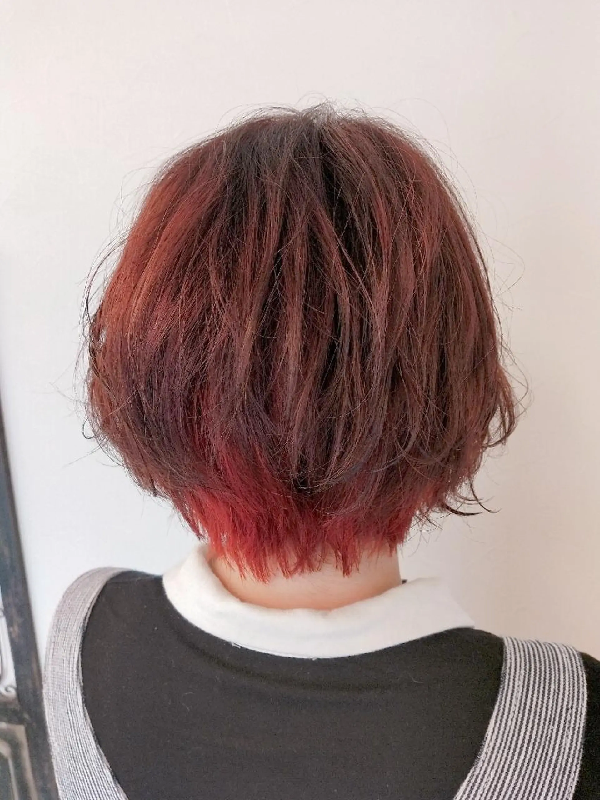 ショート カラー バレイヤージュ ブリーチ ブラウンカラー ダブルカラー グラデーションカラー カット ヘアカラー デザインカラー髪質 改善Lilithのその他イメージ