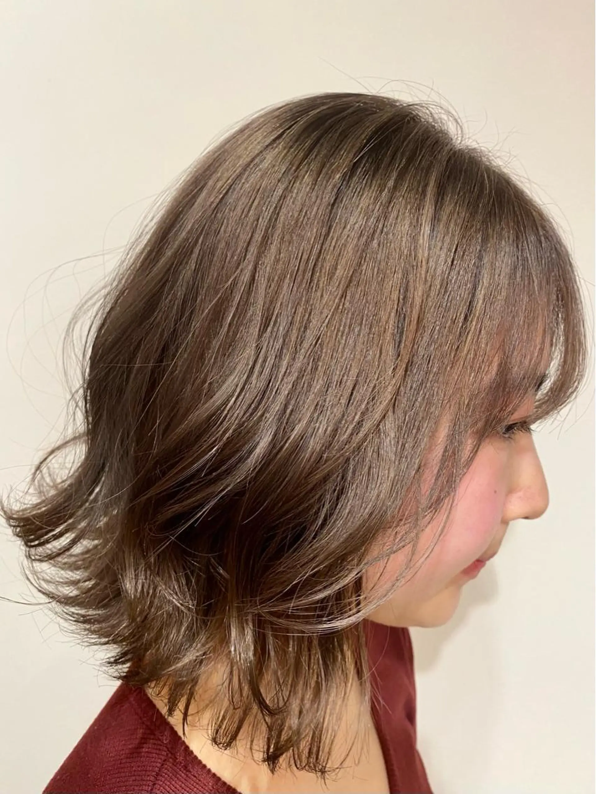 セミロング カラー グレージュ 🌾内山 龍介🌾のヘアスタイル