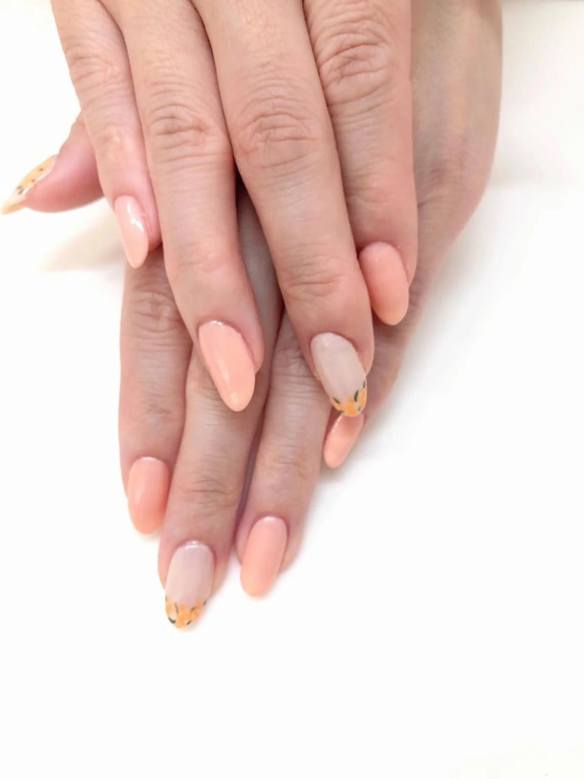 ネイル la fleurのネイルデザイン