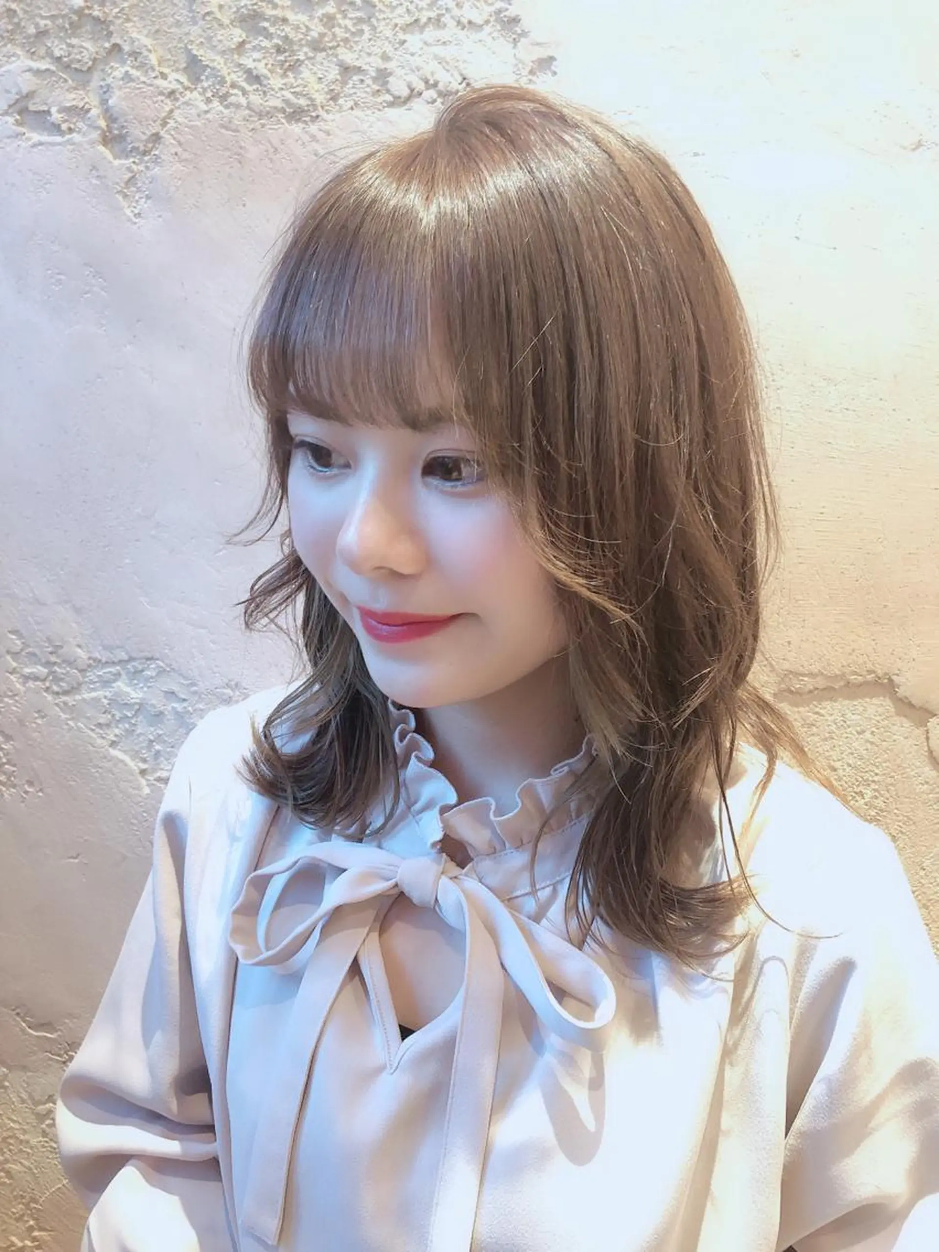 ミディアム カット 代表山口ひな 髪質改善のプロのヘアスタイル