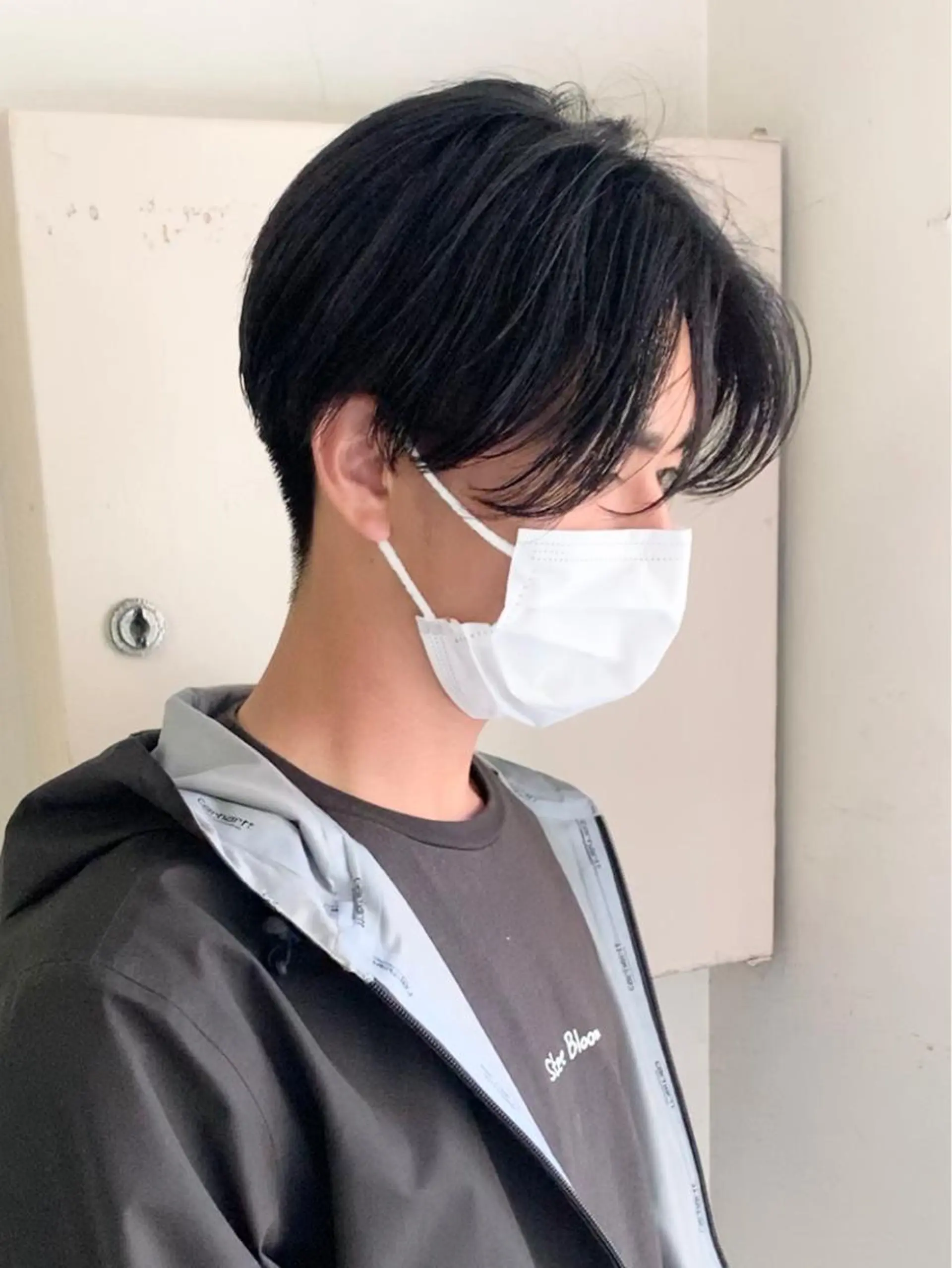 ミディアム カラー パーマ ヘアアレンジ メンズ キッズ ネイル マツエク・マツパ アイブロウ 🦕ウルフカット 🦕ａｋｉｈｏのヘアスタイル