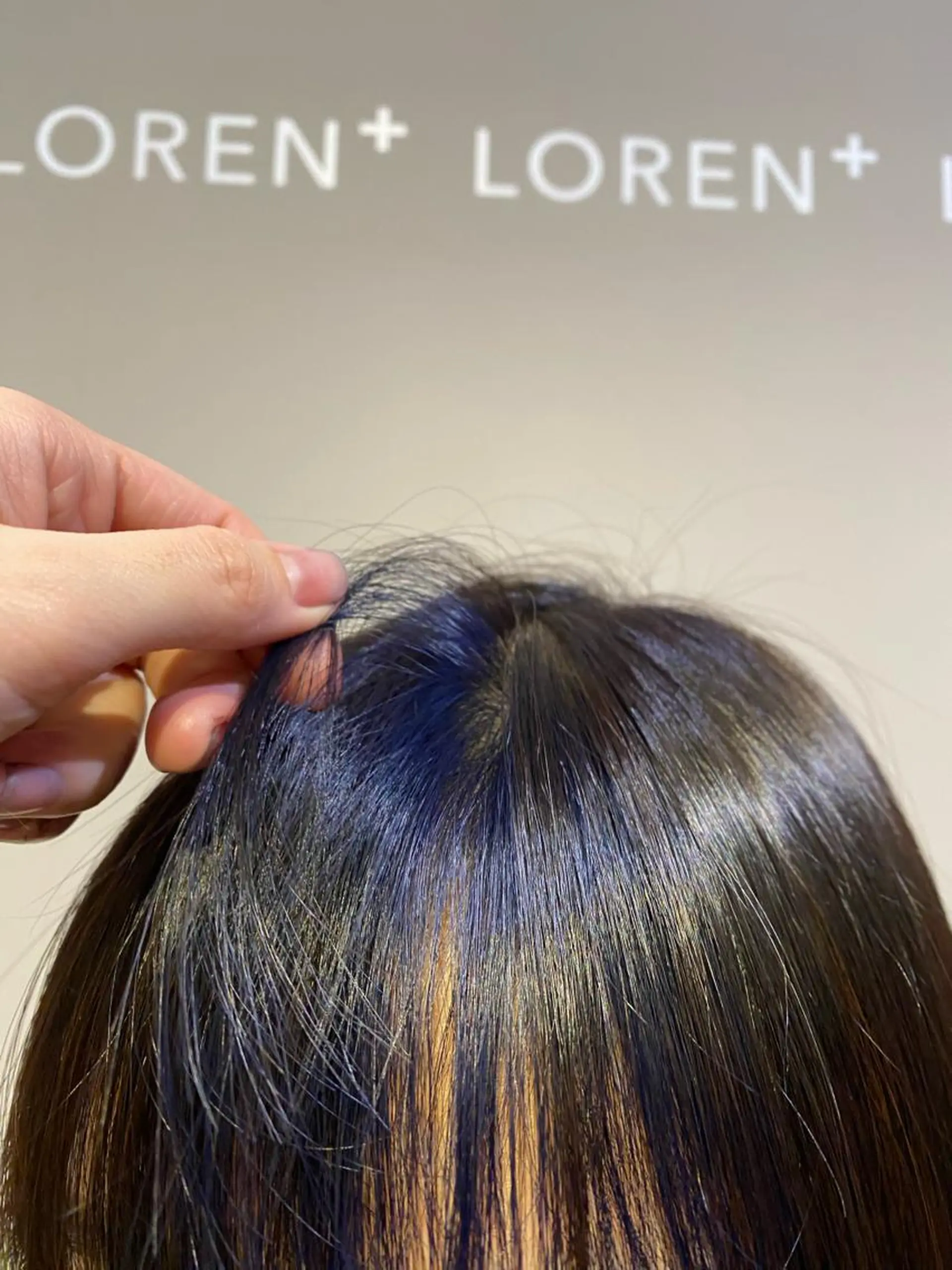 カラー ブリーチ ブルーカラー 高発色ブリーチ/ ハイレイヤー🪽aiのヘアスタイル