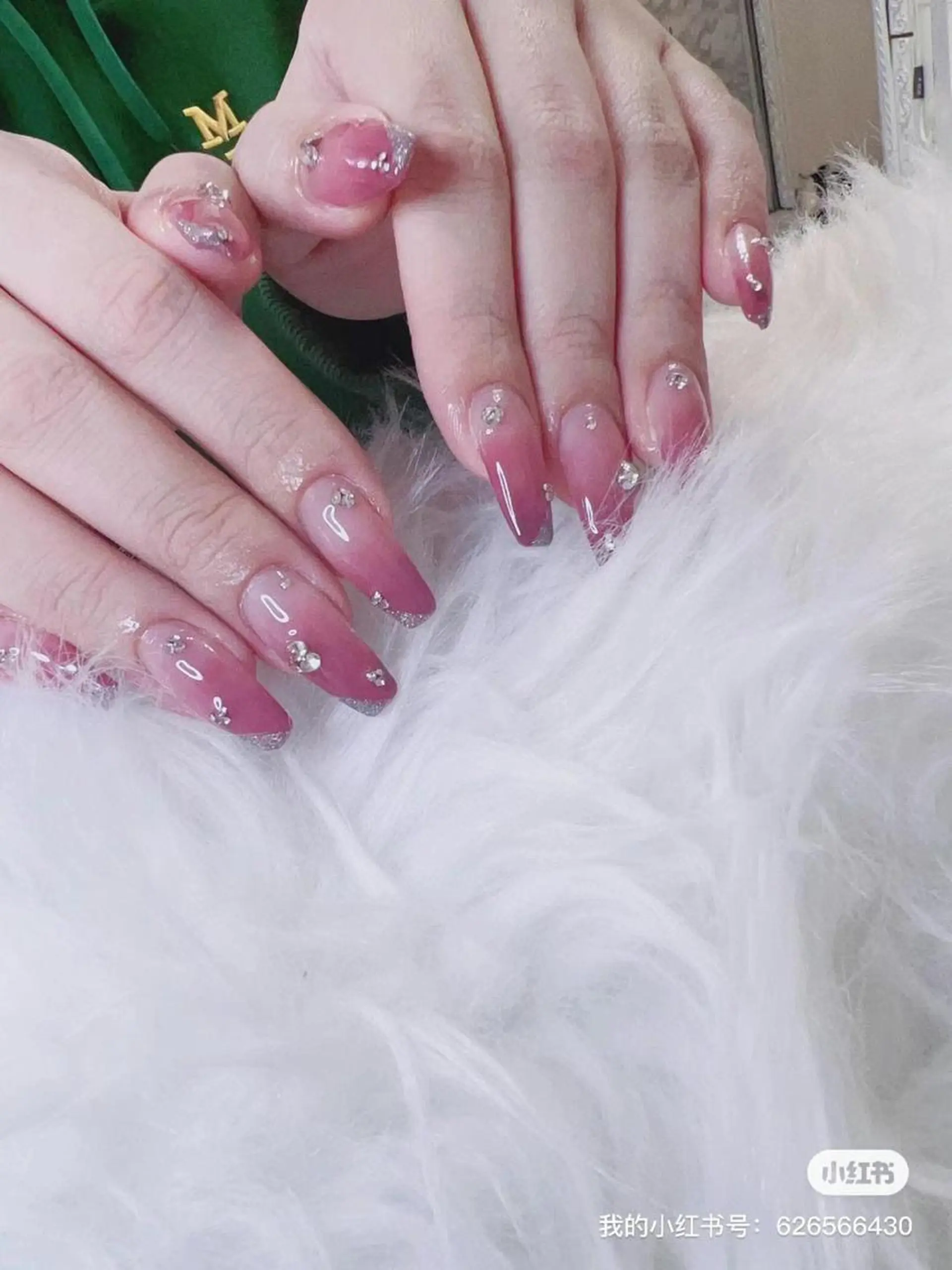 ネイル 菲菲ネイルサロン所属・FF フィフィネイルサロンのネイルデザイン