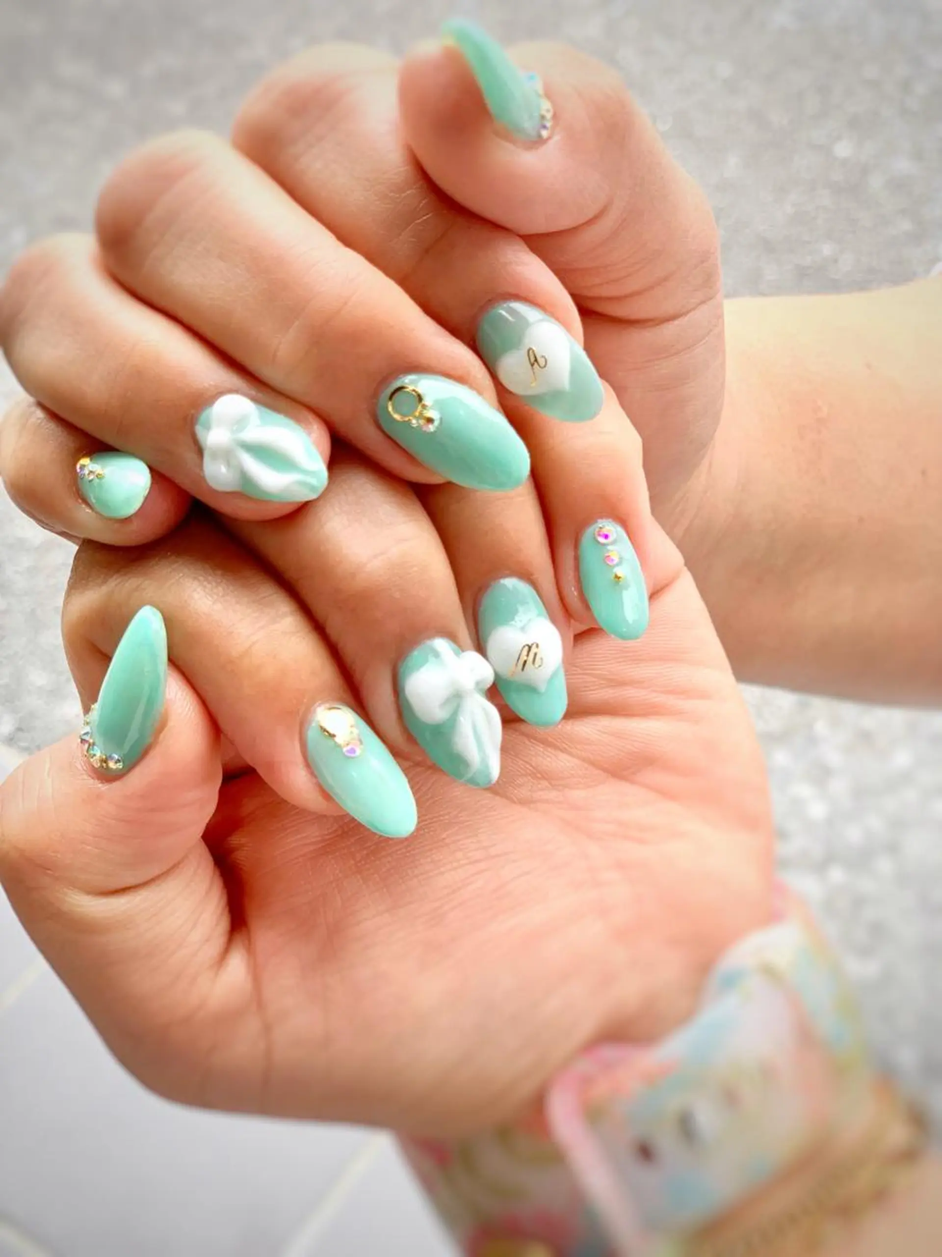 ネイル ハンドネイル うるま市サロン Yuko Izawaのネイルデザイン