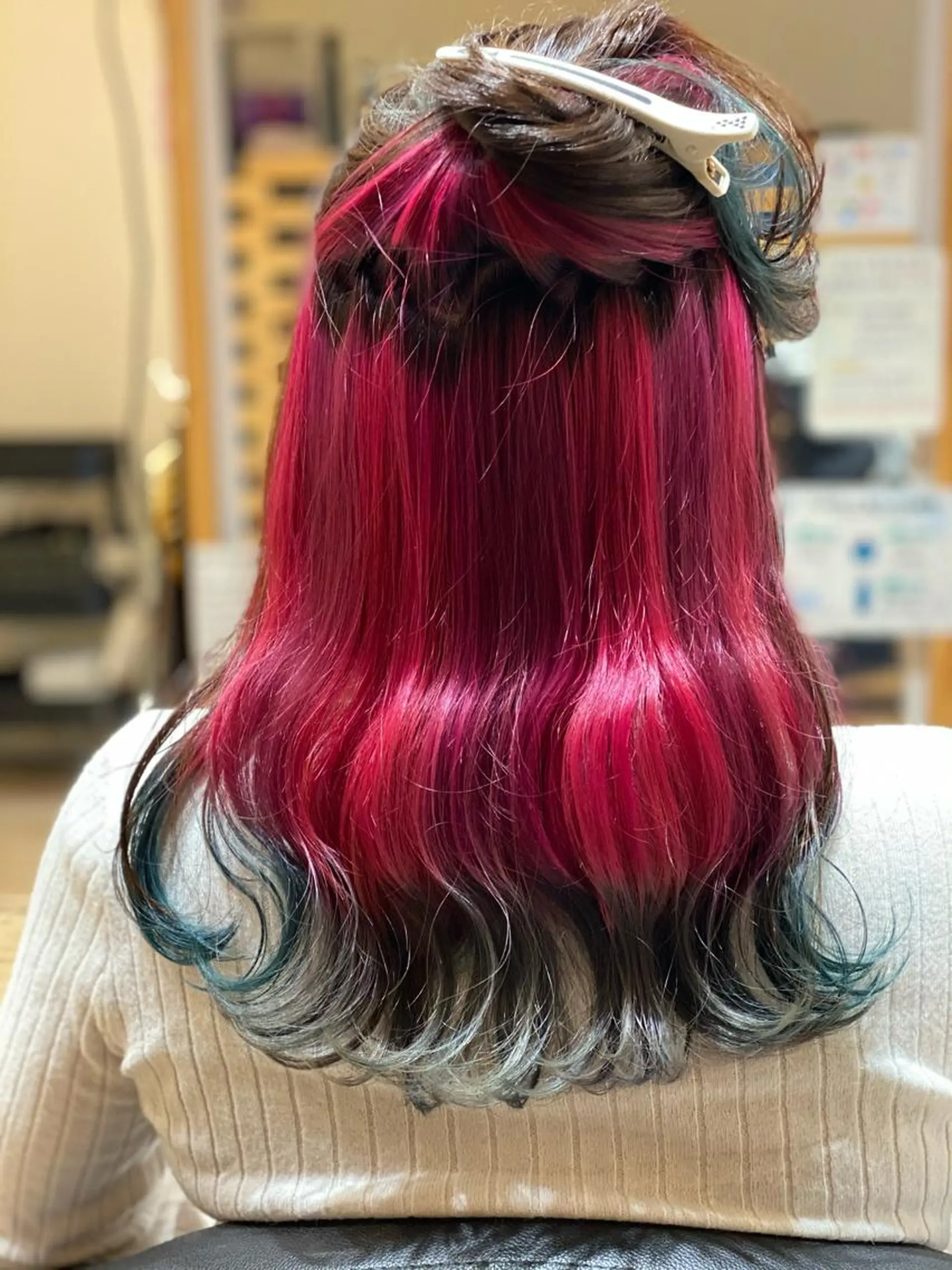 ロング カラー 関口 友行のヘアスタイル