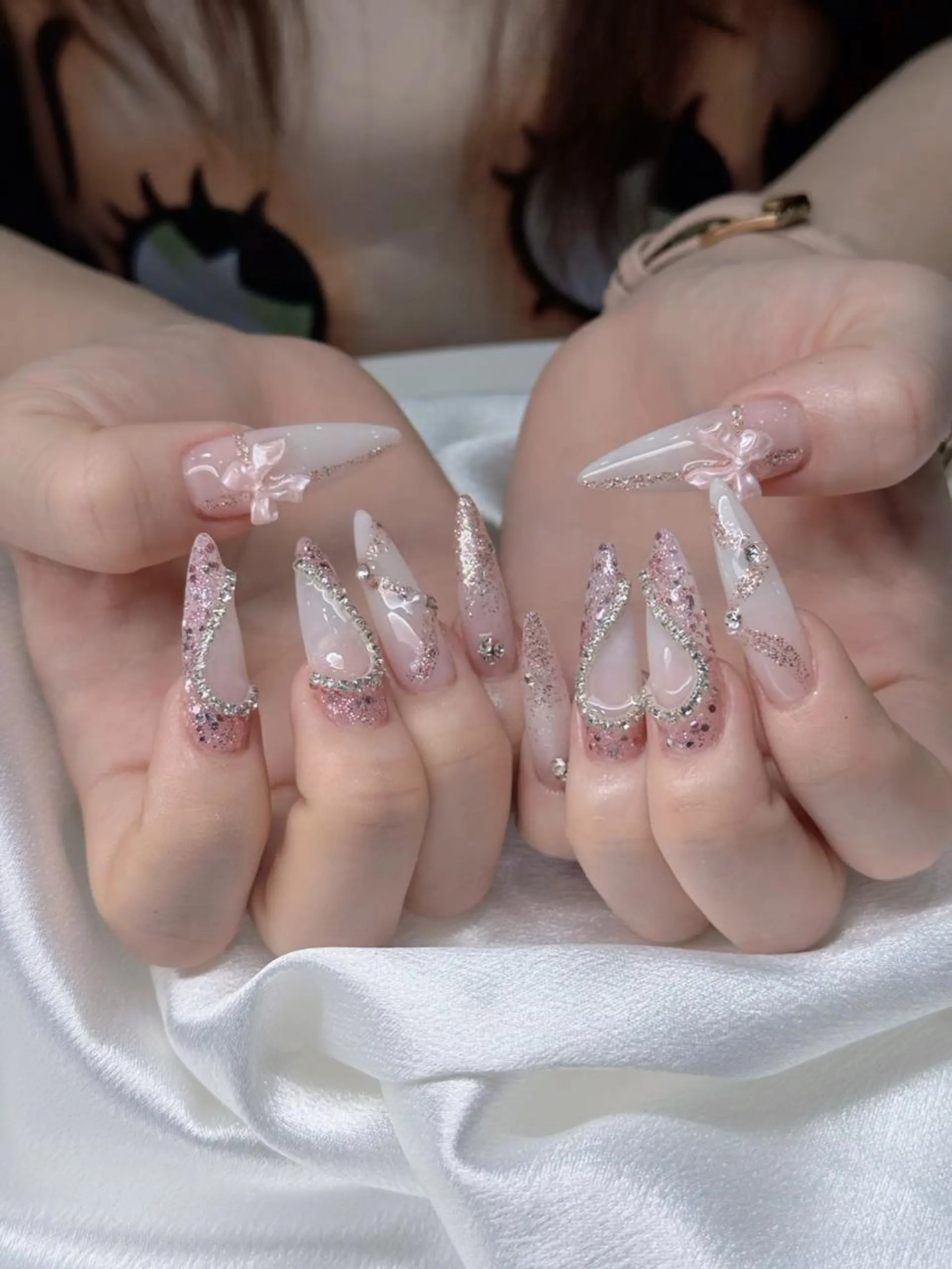 ネイル オーロラネイル ブルー チークネイル フットネイル フレンチネイル Nails168 ネイルズイロハのネイルデザイン