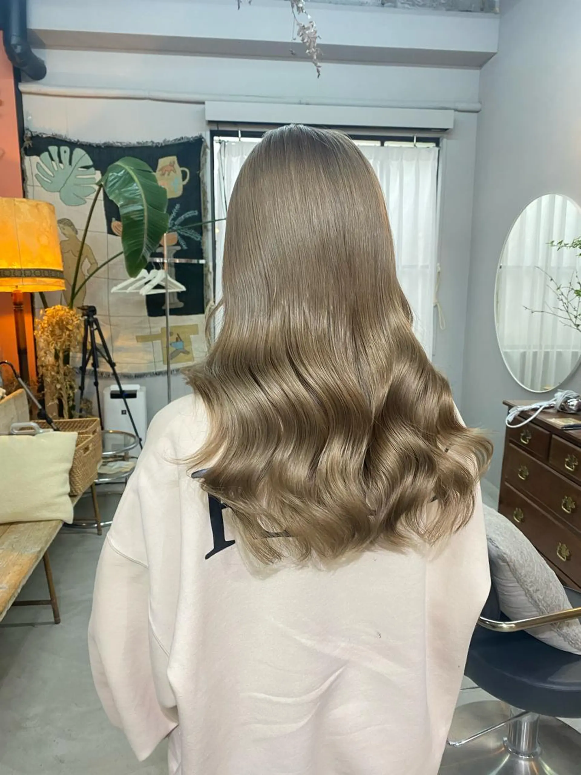 ロング カラー パーマ ヘアアレンジ ネイル マツエク・マツパ アイブロウ chapter問屋町 💘小室明華のヘアスタイル