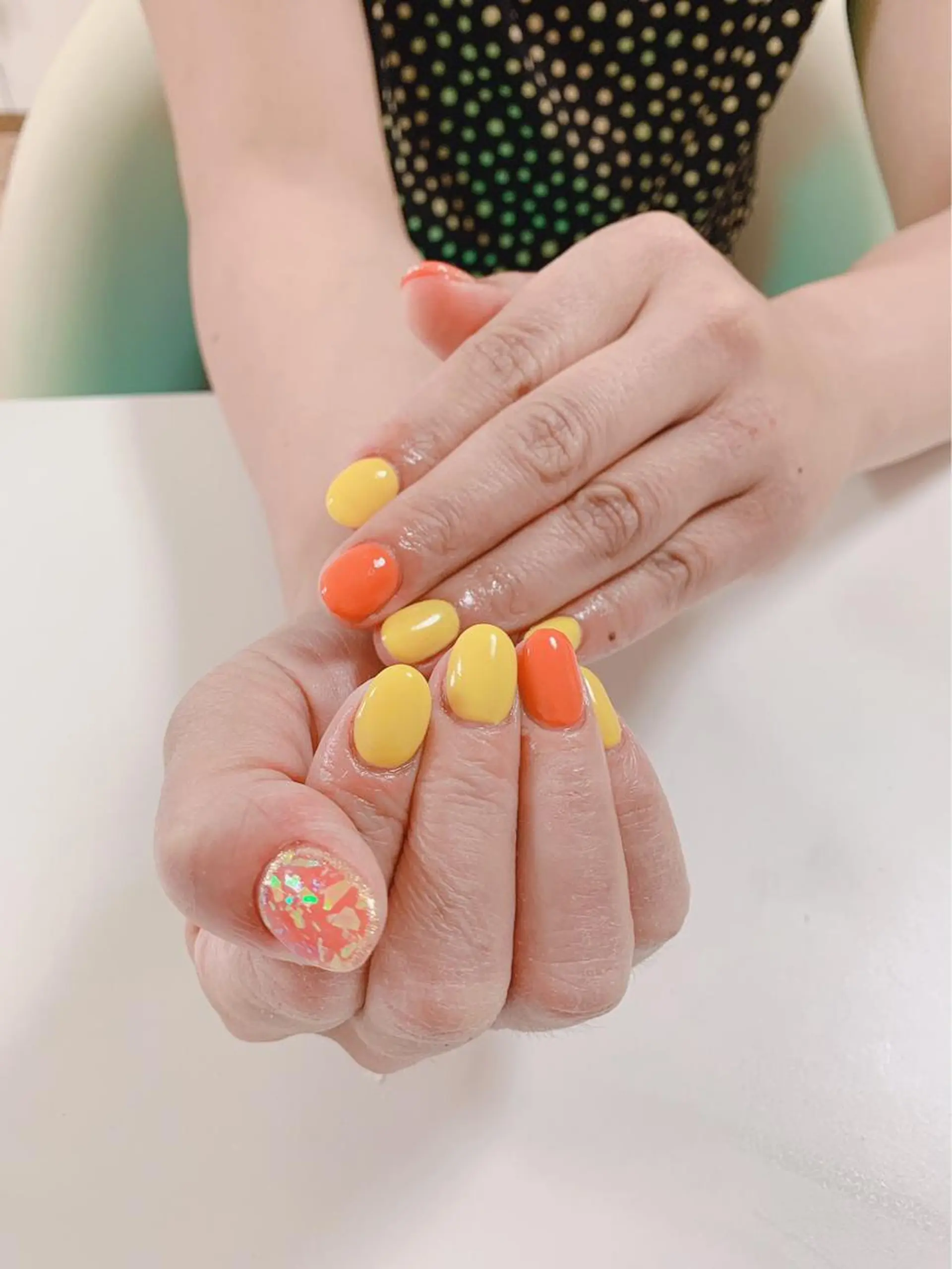 ネイル アートネイル 長さ出し フットネイル グリーン ニュアンスネイル Lily Roseスタッフ一同のマツエク・マツパデザイン