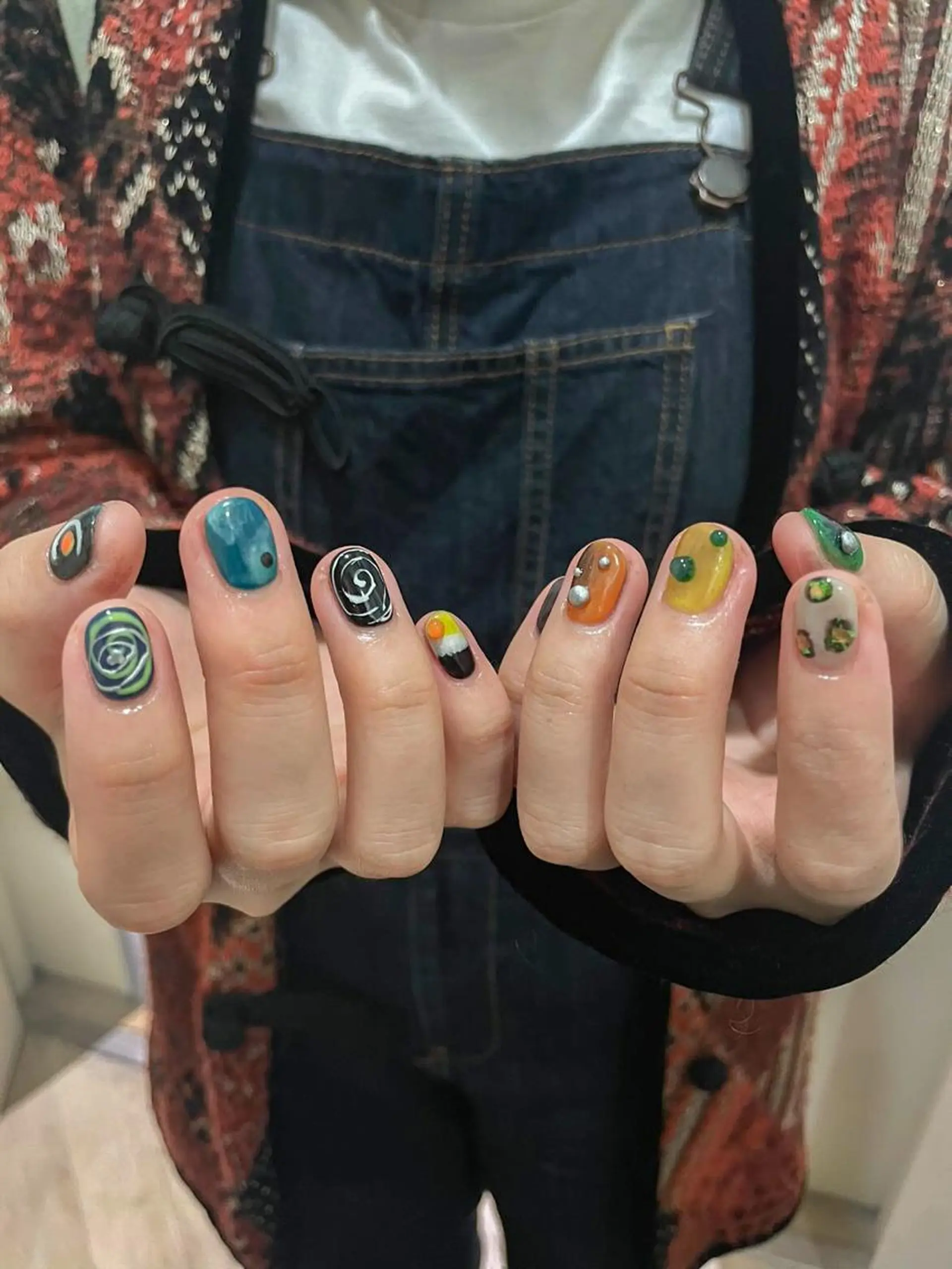 ネイル ボブ ブリーチ/miinaのヘアスタイル