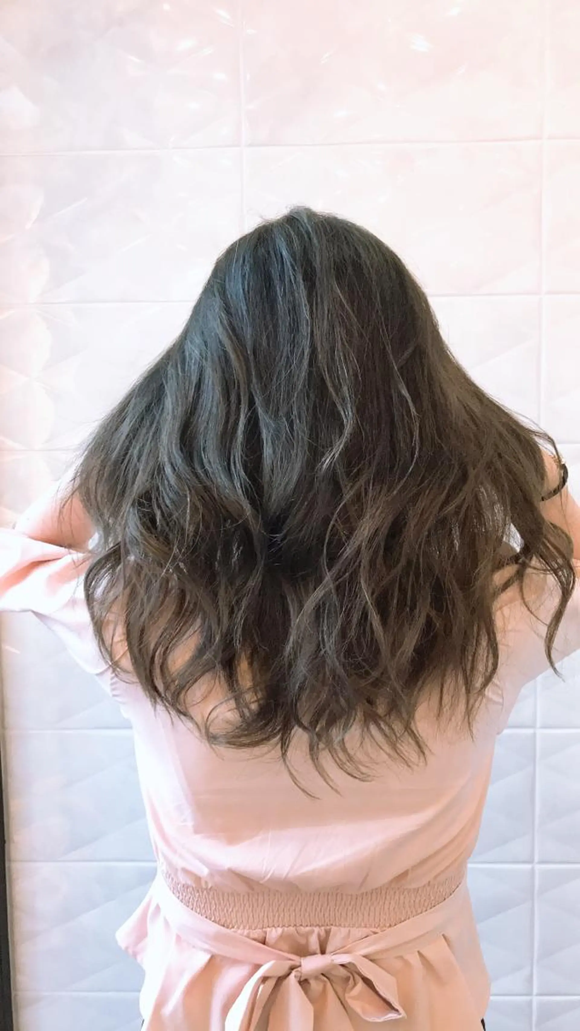 セミロング カラー カット ヘアカラー トリートメント 💗艶×髪改善カラー 特化💗AYAKIのヘアスタイル