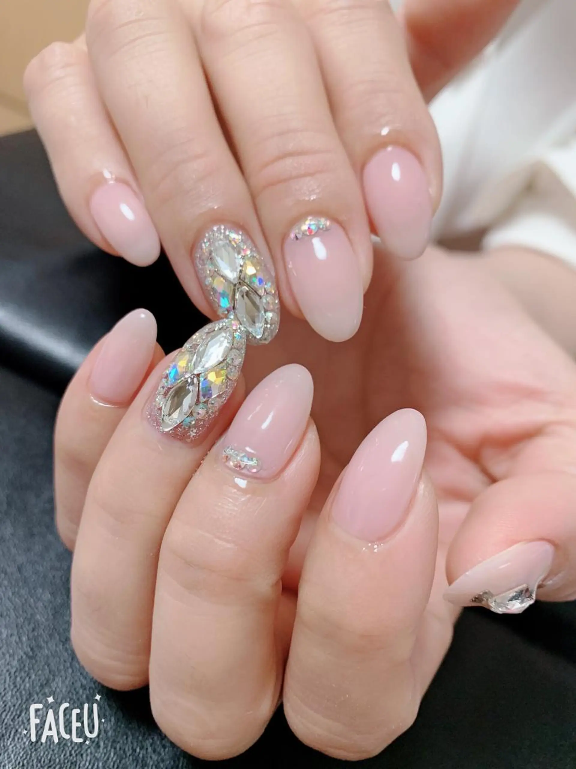 ネイル Cutil Nailsalon所属・Cutil. Nail🌈のネイルデザイン