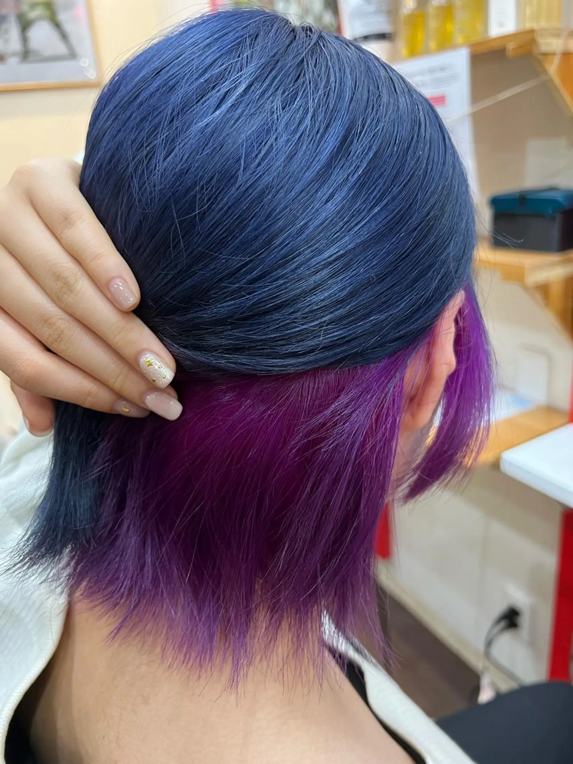 ショート カラー ブルーカラー インナーカラー パープルカラー ヘアカラー まさき✂︎ブリーチ／ デザインカラーのヘアスタイル