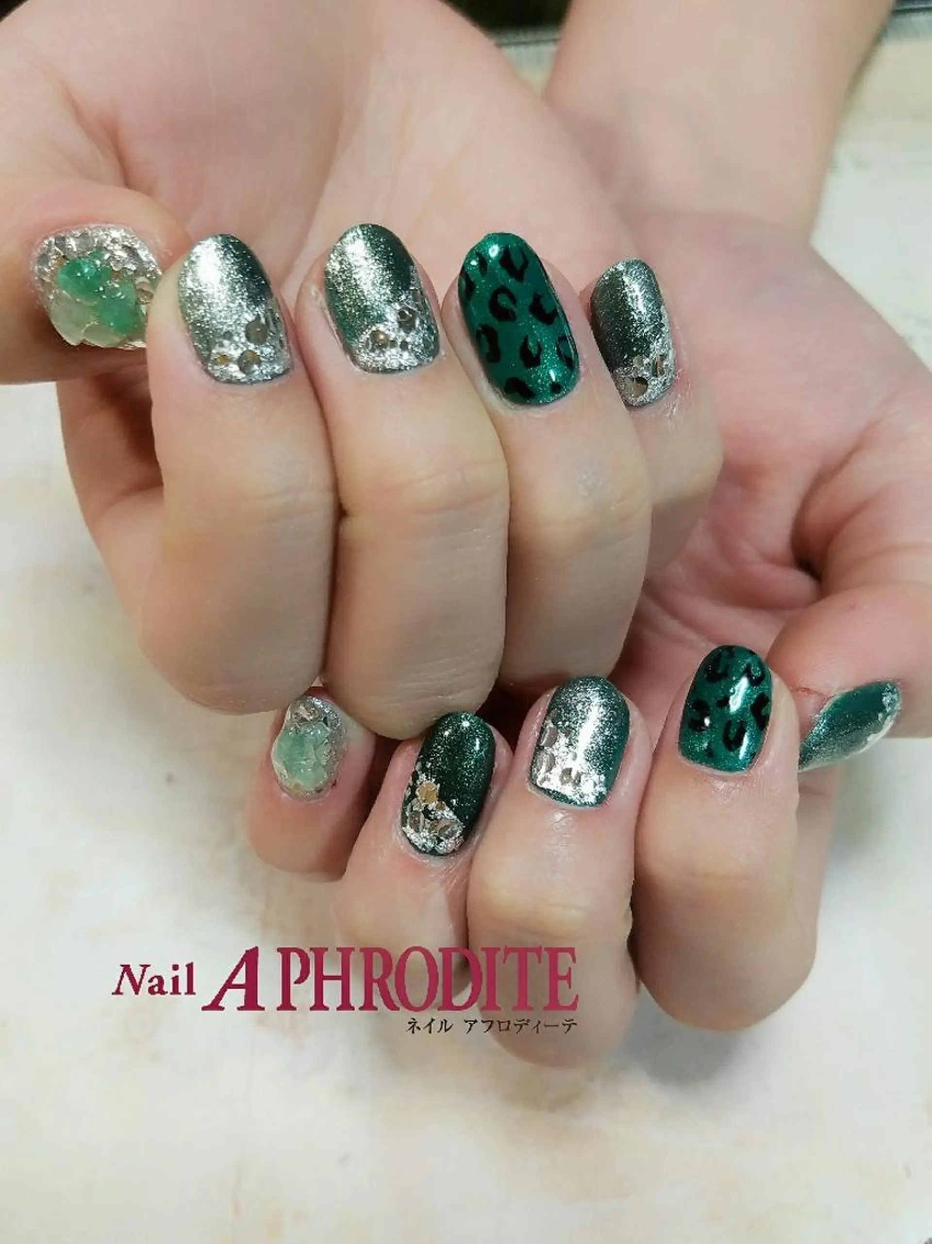 ネイル Nail Aphroditeのネイルデザイン